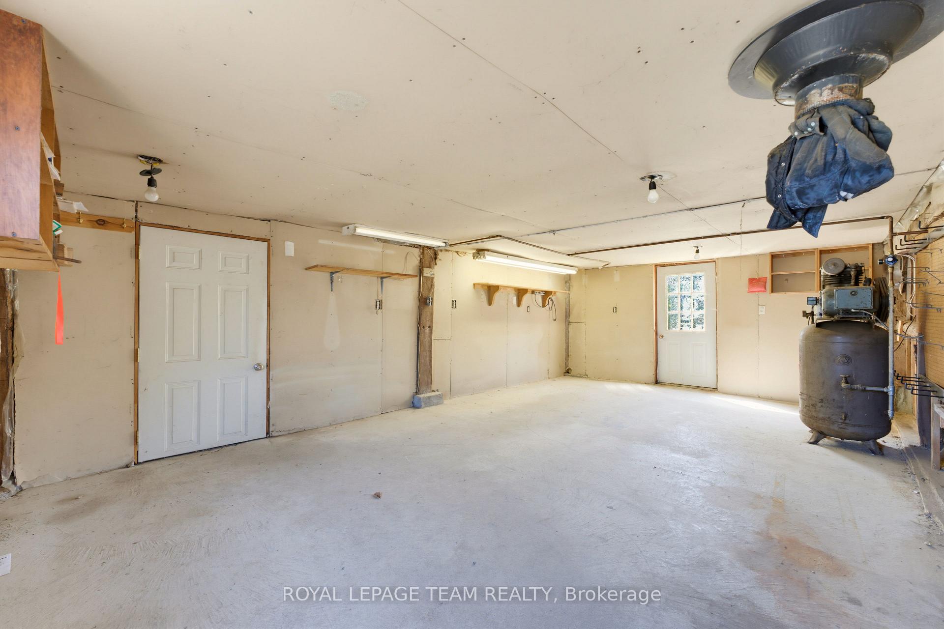 Photo 32 of 218 Groveton Road, Edwardsburgh/Cardinal, Edwardsburgh/Cardinal Twp — HOMEH