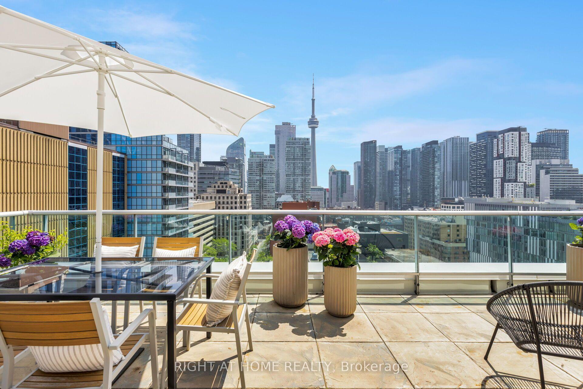 Photo 15 of Unit PH8, 96 St Patrick Street, Toronto, Kensington-Chinatown — HOMEH