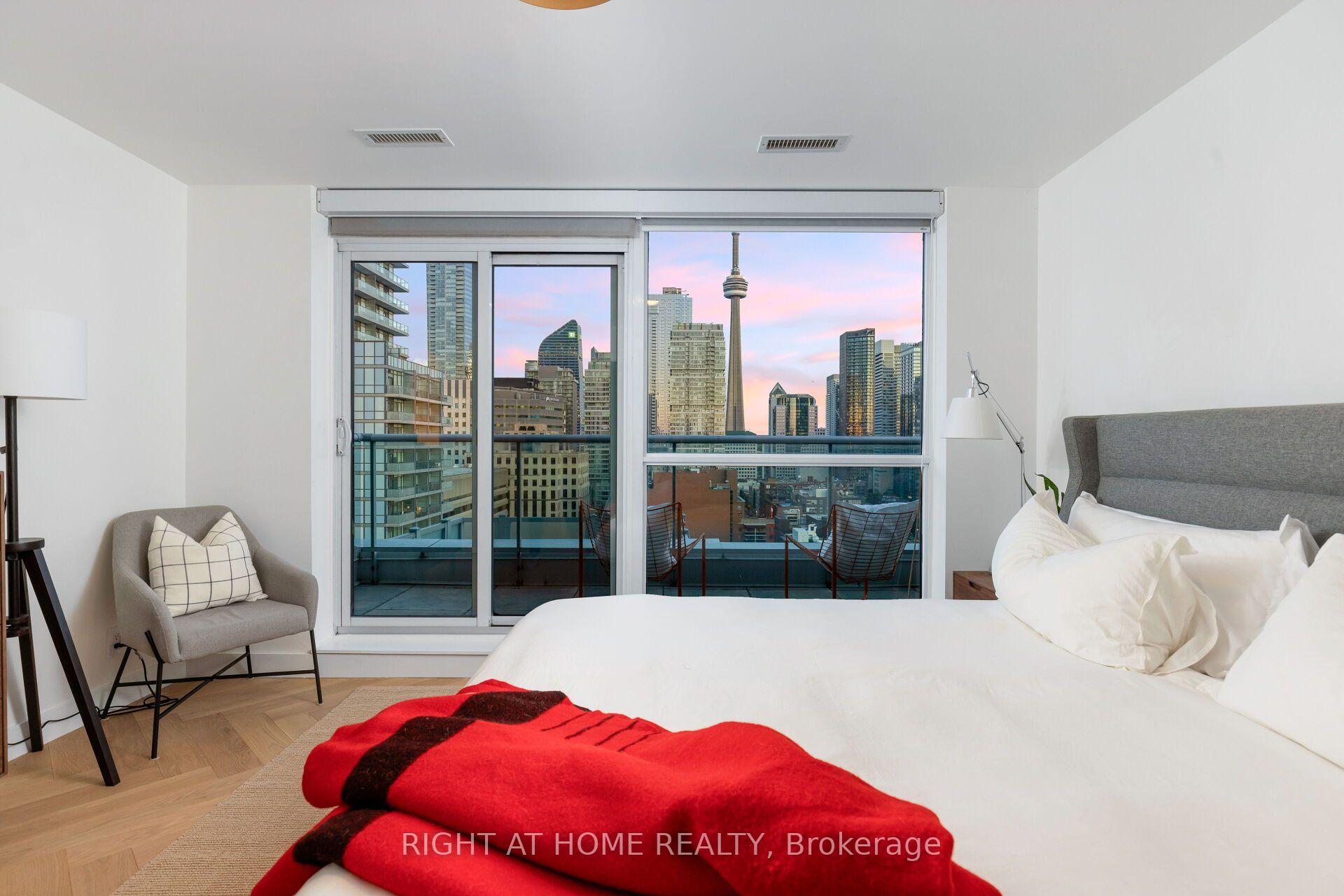 Photo 25 of Unit PH8, 96 St Patrick Street, Toronto, Kensington-Chinatown — HOMEH