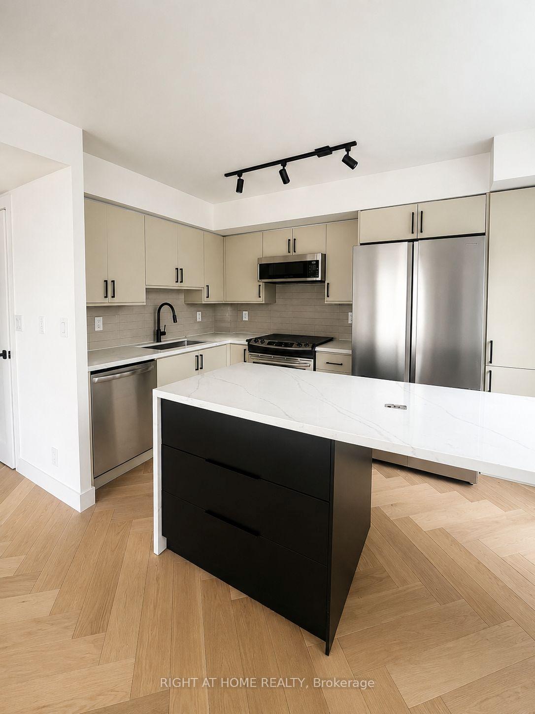 Photo 43 of Unit PH8, 96 St Patrick Street, Toronto, Kensington-Chinatown — HOMEH