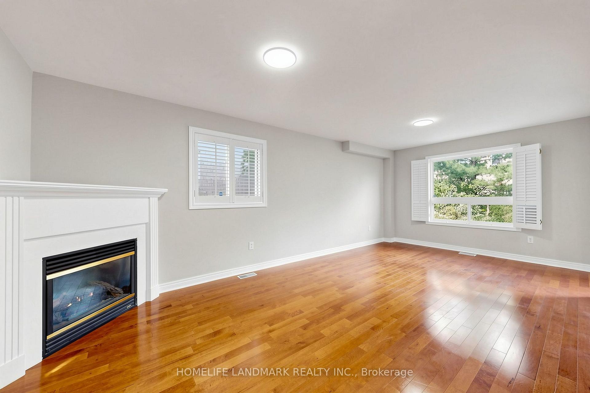 Photo 3 of 5853 Swordsman Drive, Mississauga, Churchill Meadows — HOMEH