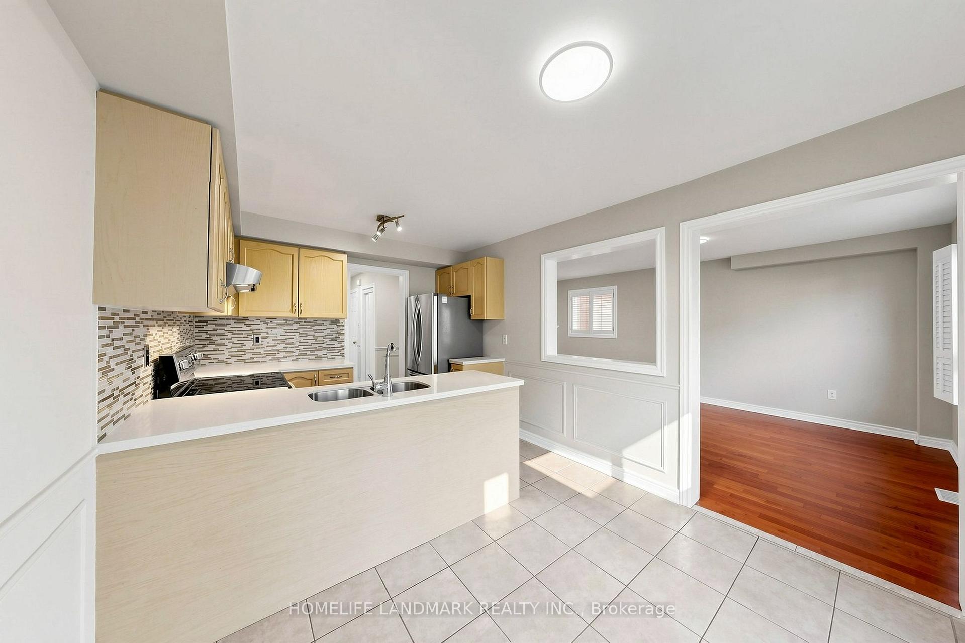 Photo 9 of 5853 Swordsman Drive, Mississauga, Churchill Meadows — HOMEH