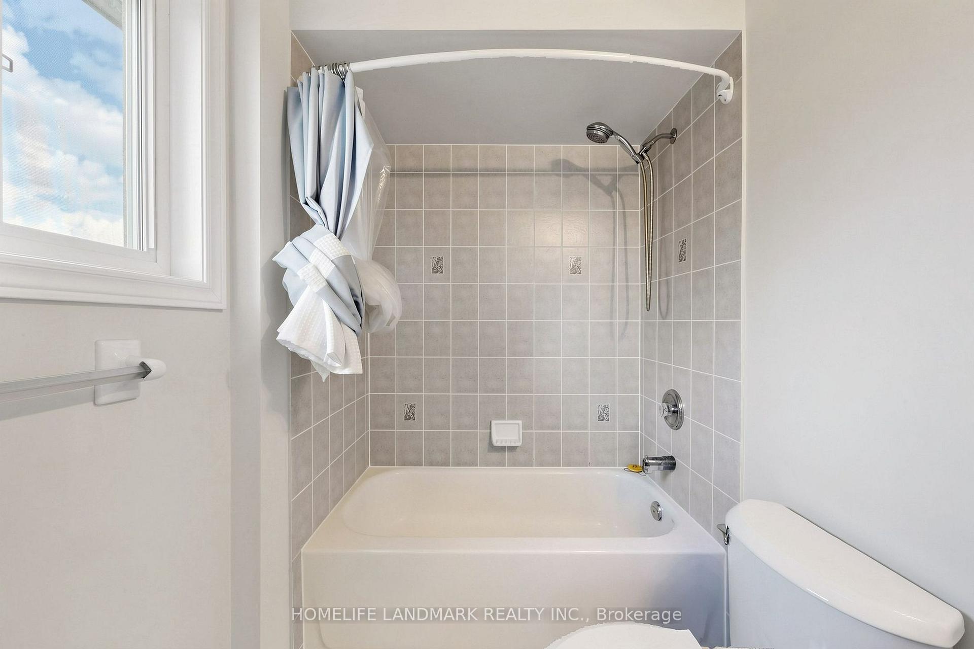 Photo 21 of 5853 Swordsman Drive, Mississauga, Churchill Meadows — HOMEH