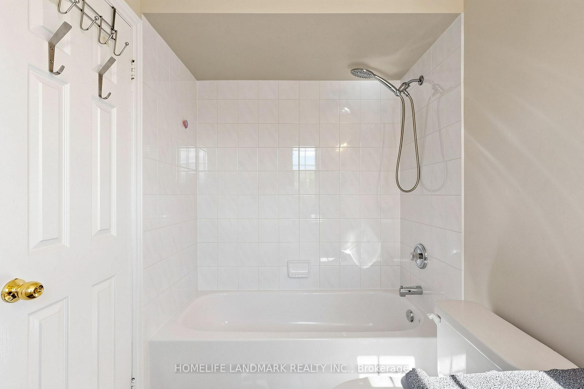 Photo 27 of 5853 Swordsman Drive, Mississauga, Churchill Meadows — HOMEH