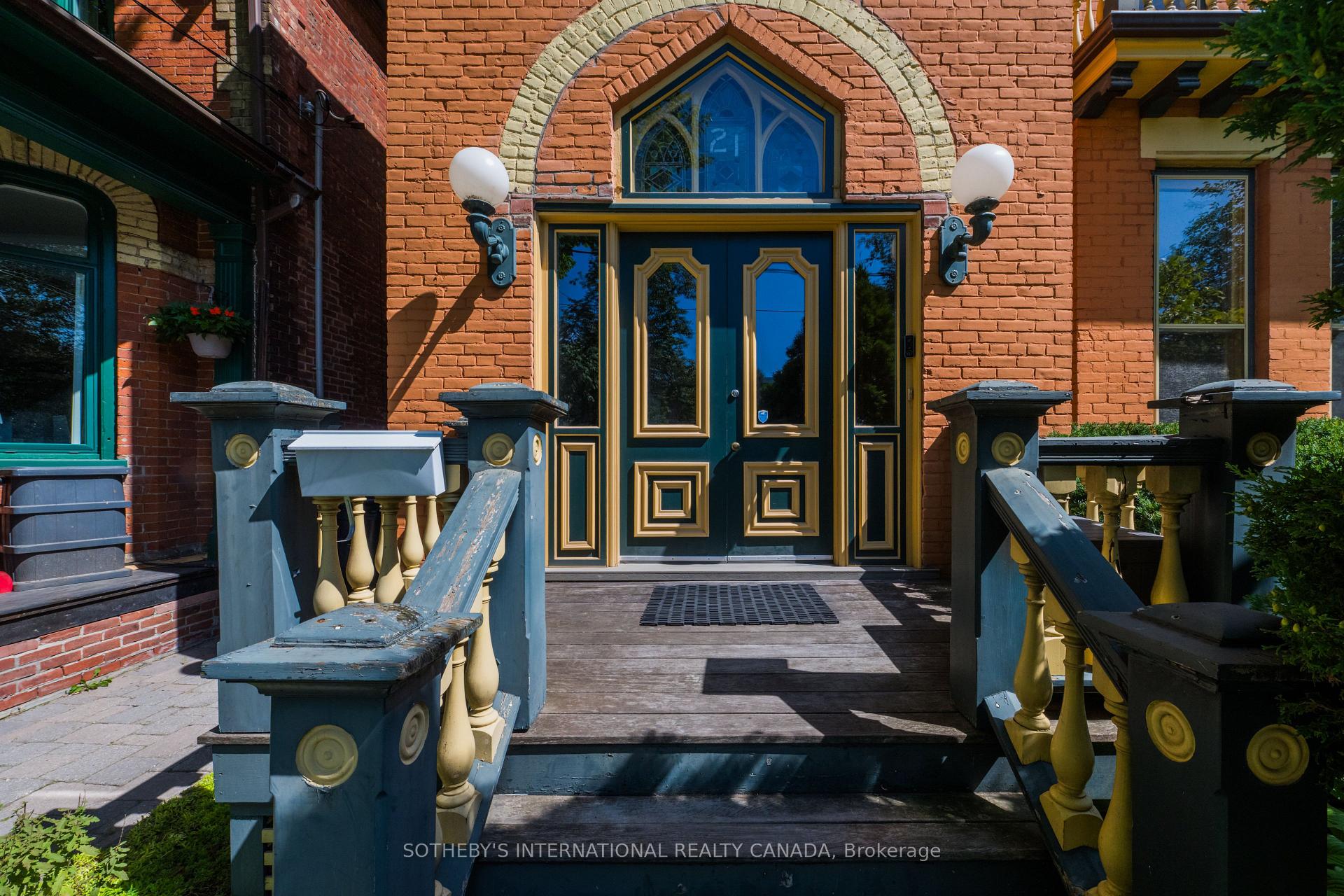 Photo 2 of 21 Rose Avenue, Toronto, Cabbagetown-South St. James Town — HOMEH
