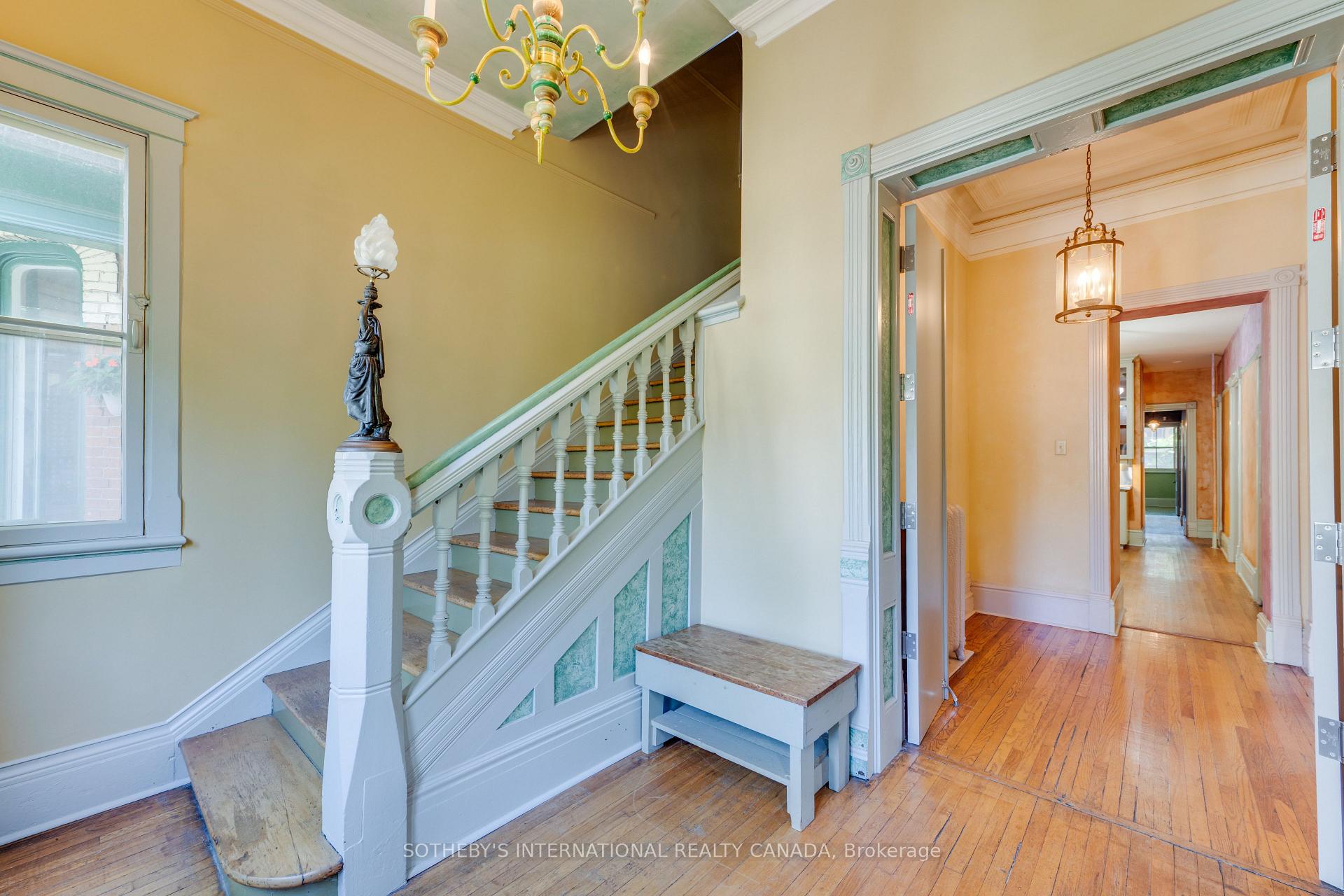 Photo 5 of 21 Rose Avenue, Toronto, Cabbagetown-South St. James Town — HOMEH