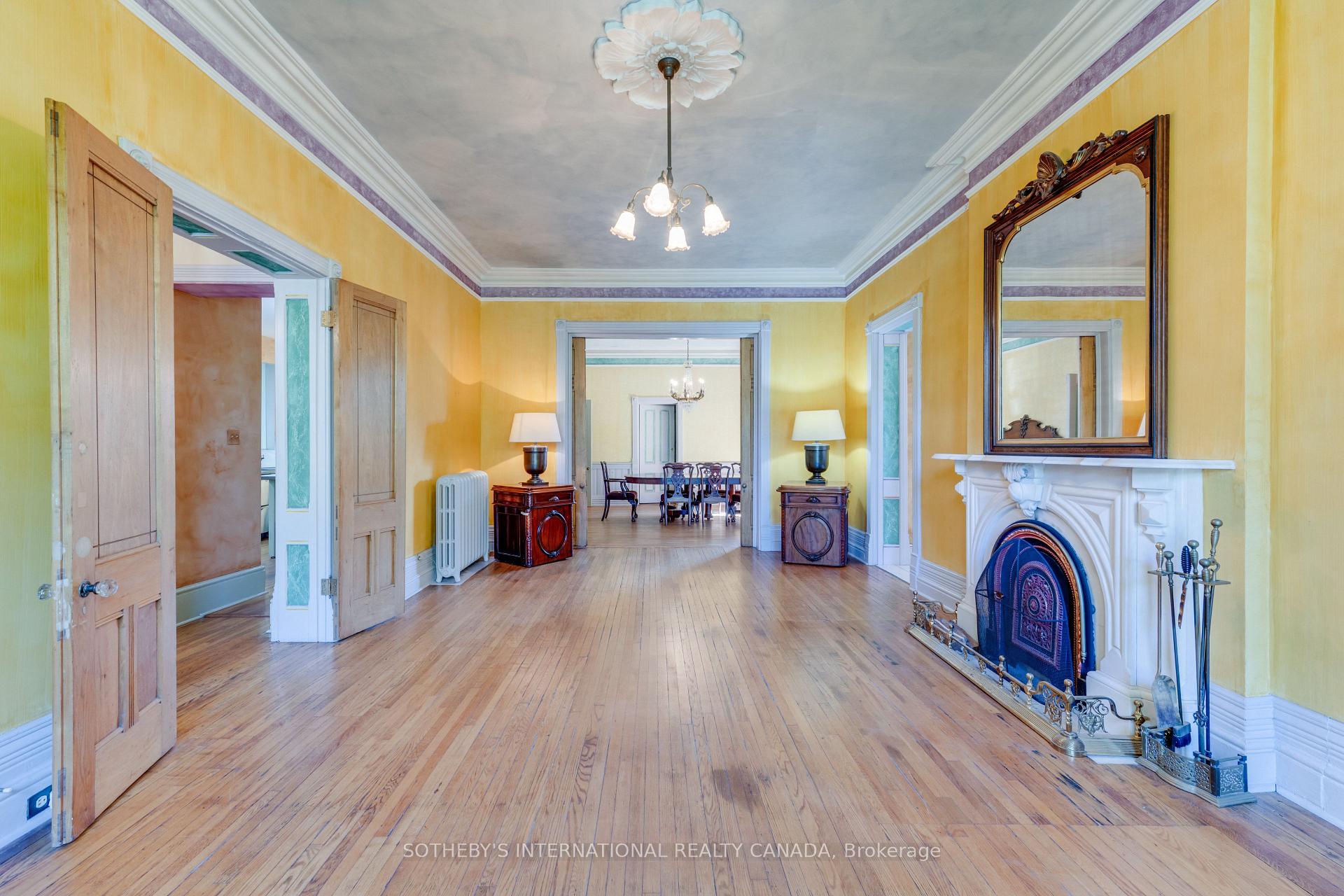 Photo 7 of 21 Rose Avenue, Toronto, Cabbagetown-South St. James Town — HOMEH