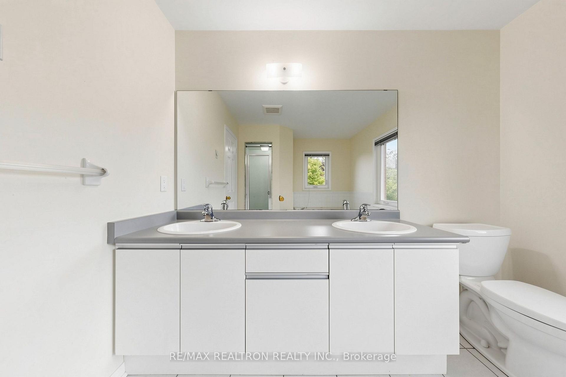 Photo 29 of 29 Joshua Court, Vaughan, Crestwood-Springfarm-Yorkhill — HOMEH