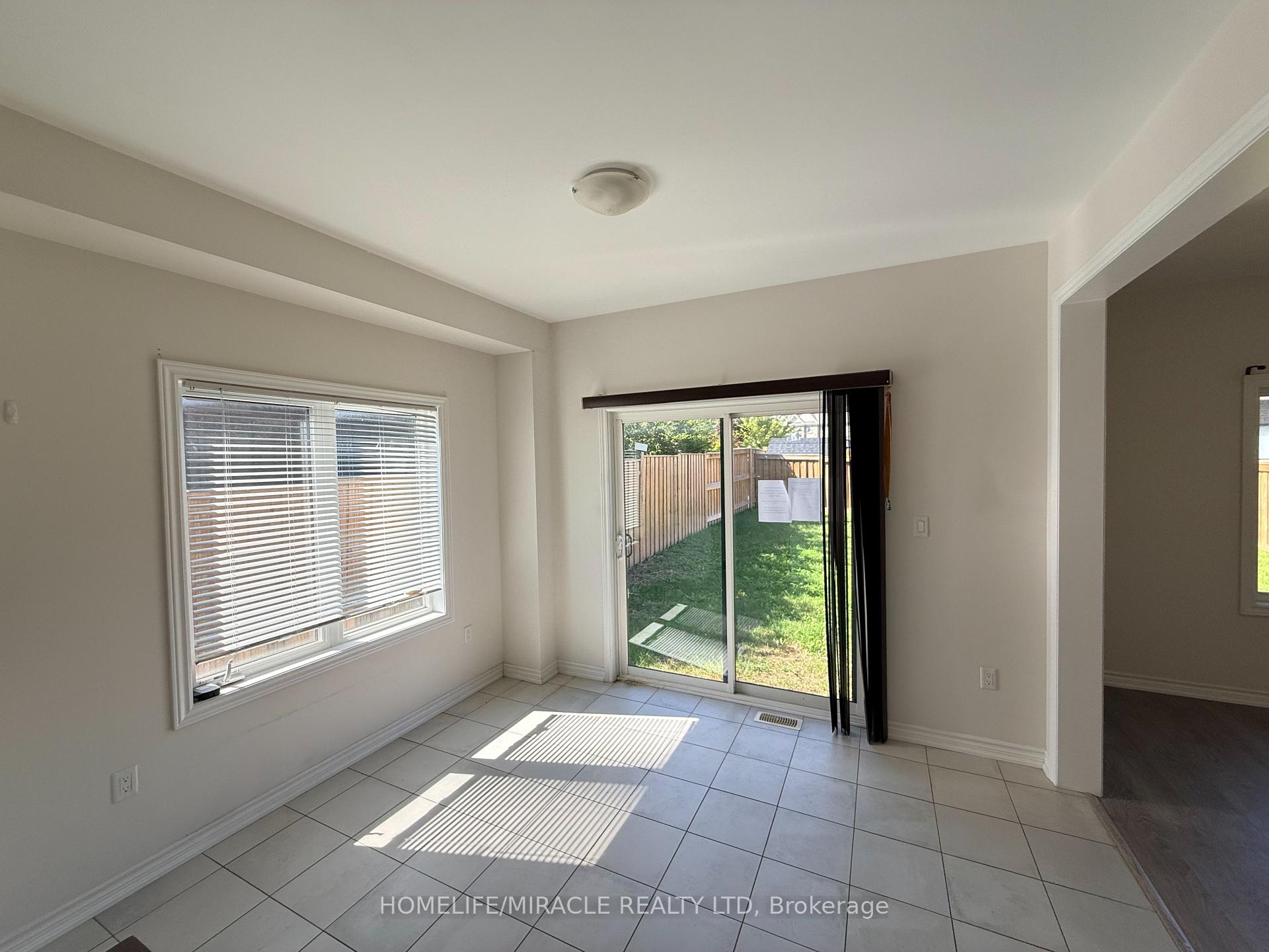 Photo 19 of 166 Crombie Street, Clarington, Bowmanville — HOMEH