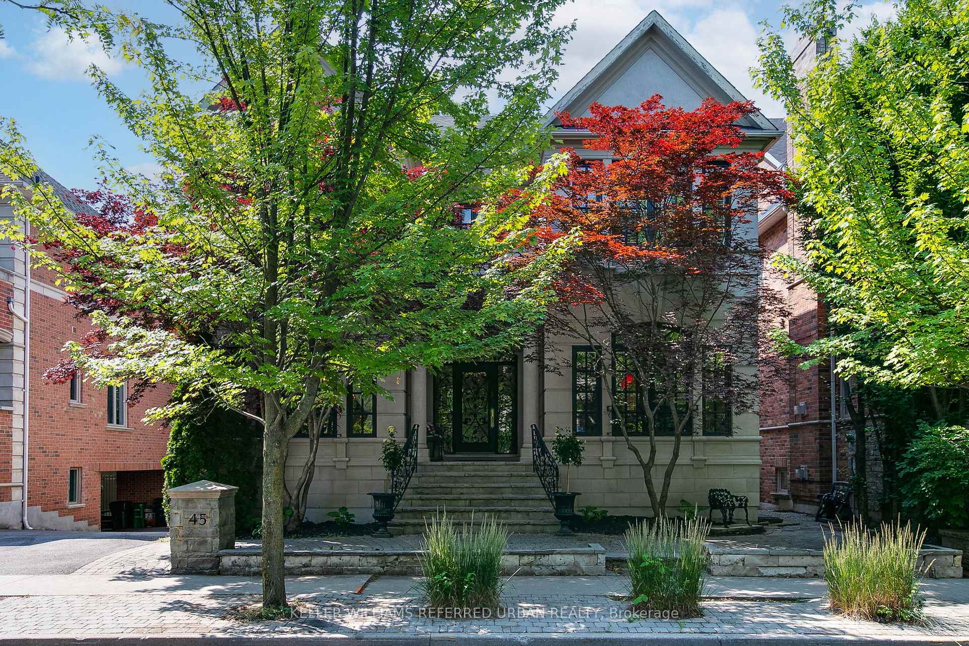 Photo 1 of 45 Mathersfield Drive, Toronto, Rosedale-Moore Park — HOMEH