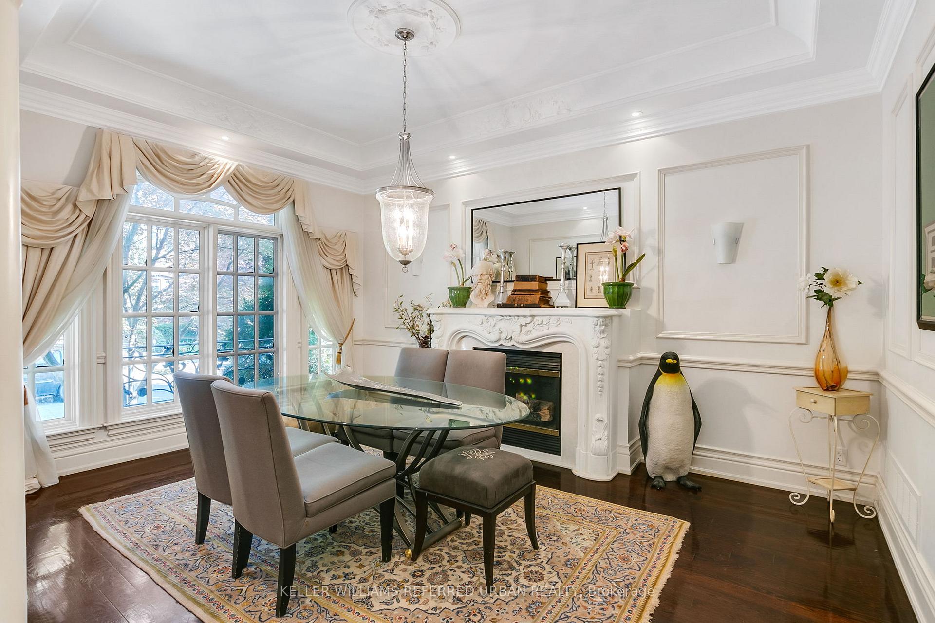 Photo 5 of 45 Mathersfield Drive, Toronto, Rosedale-Moore Park — HOMEH