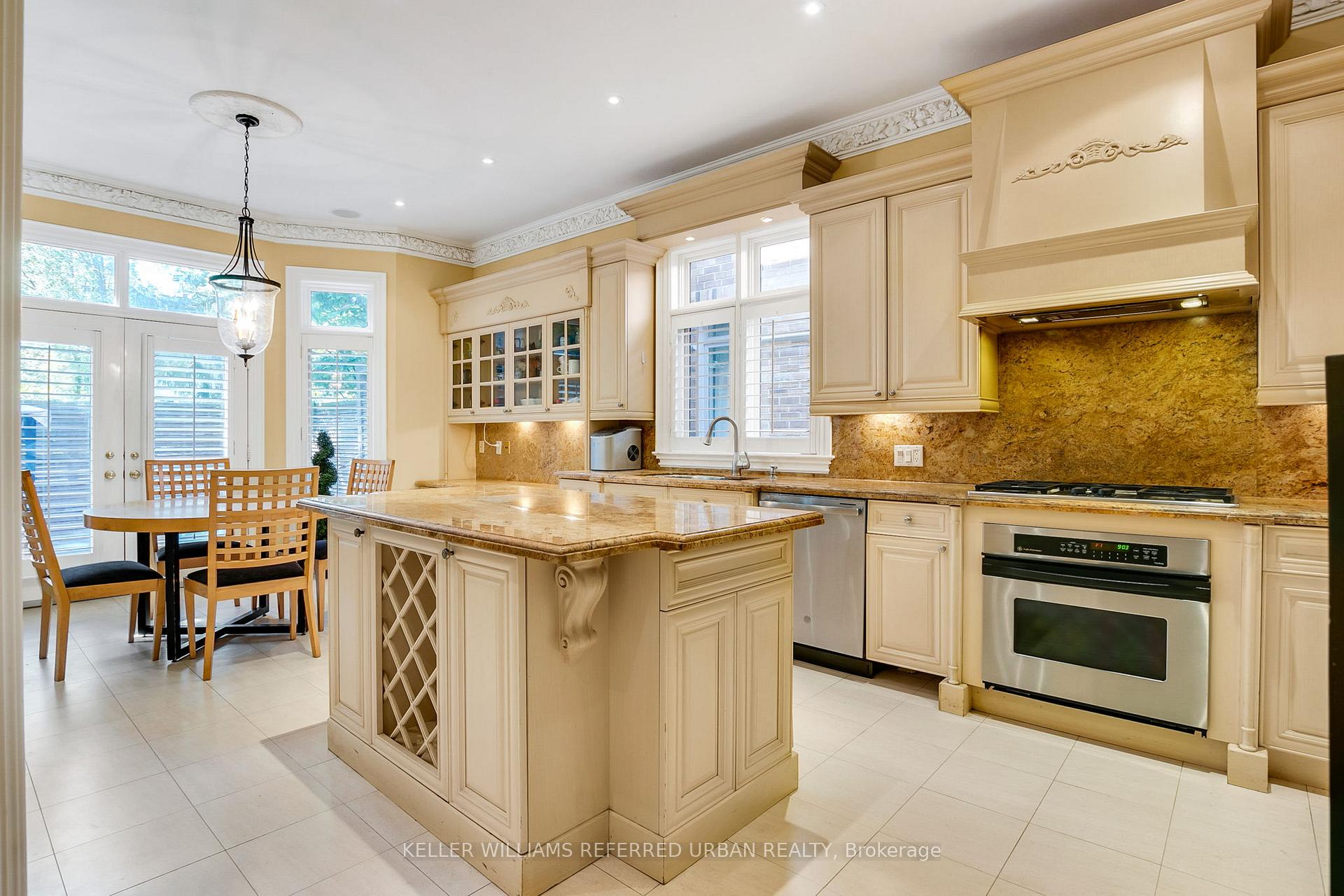Photo 7 of 45 Mathersfield Drive, Toronto, Rosedale-Moore Park — HOMEH