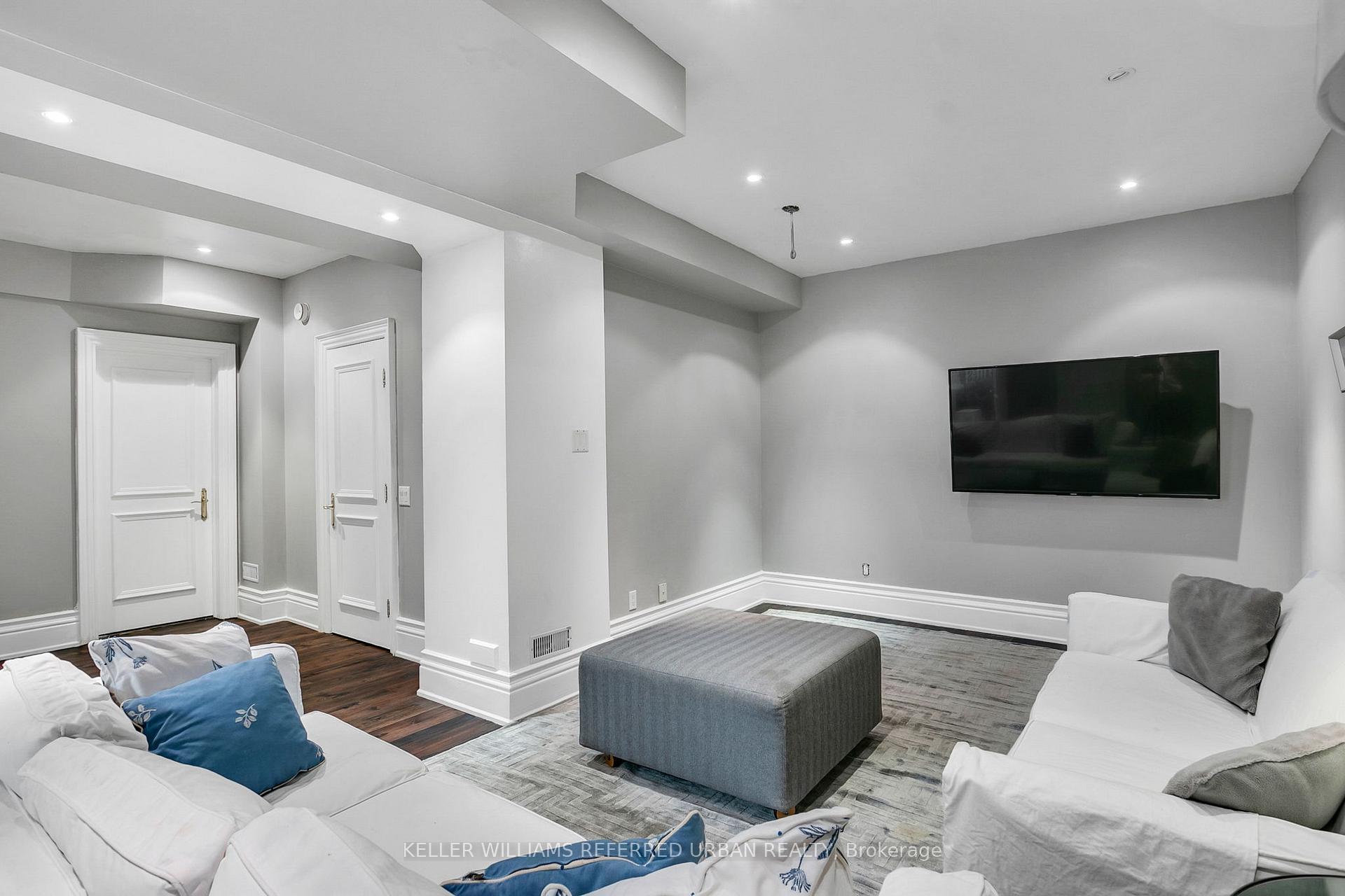 Photo 22 of 45 Mathersfield Drive, Toronto, Rosedale-Moore Park — HOMEH