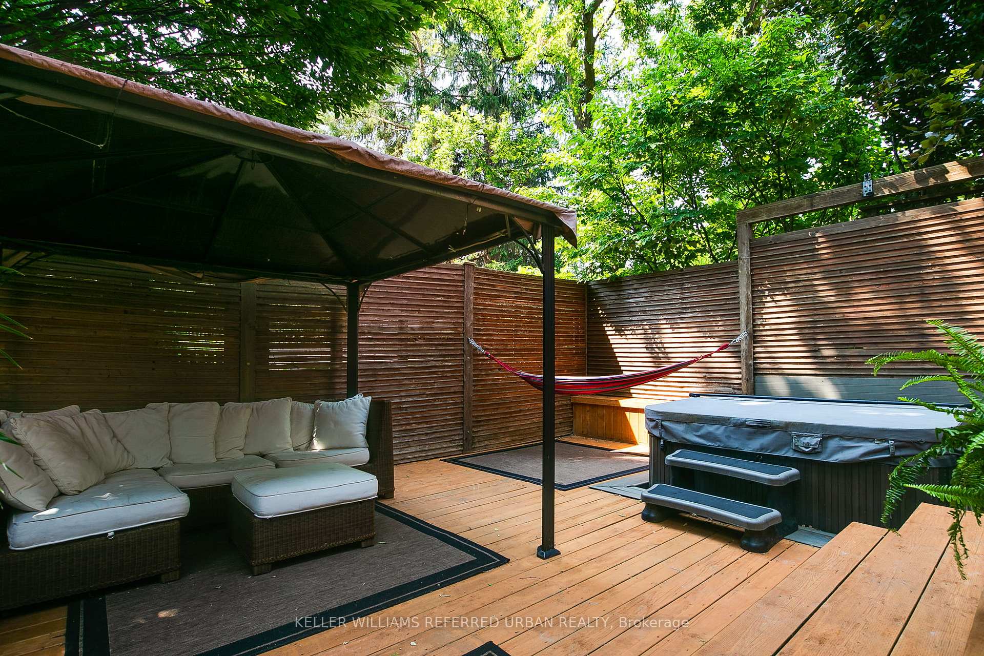 Photo 27 of 45 Mathersfield Drive, Toronto, Rosedale-Moore Park — HOMEH