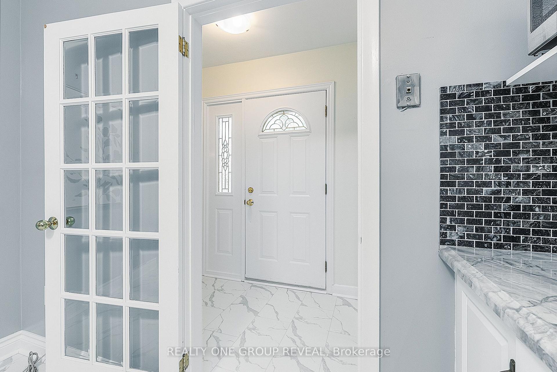 Photo 9 of 20 Basildon Crescent, Scarborough, Cliffcrest — HOMEH