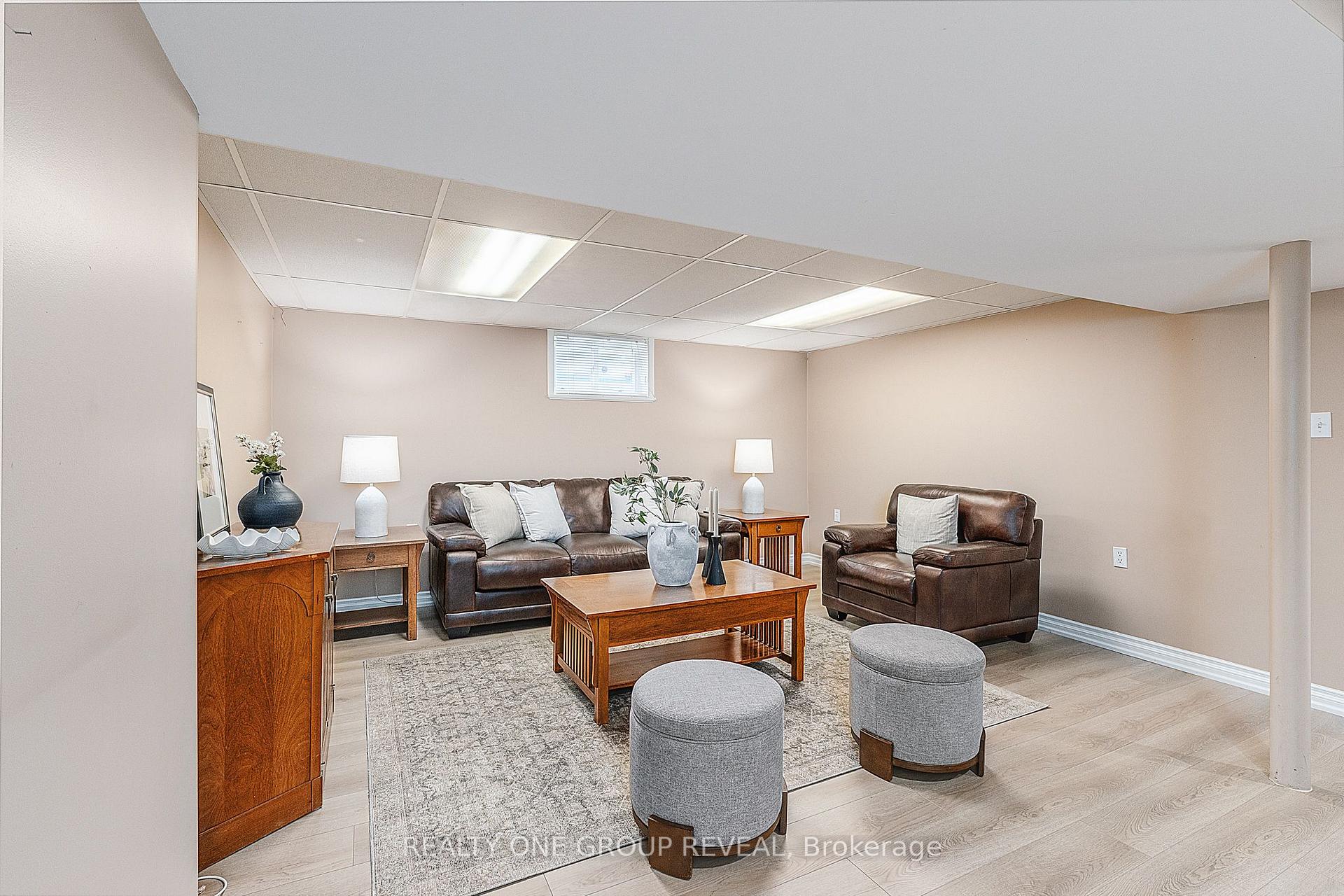 Photo 21 of 20 Basildon Crescent, Scarborough, Cliffcrest — HOMEH