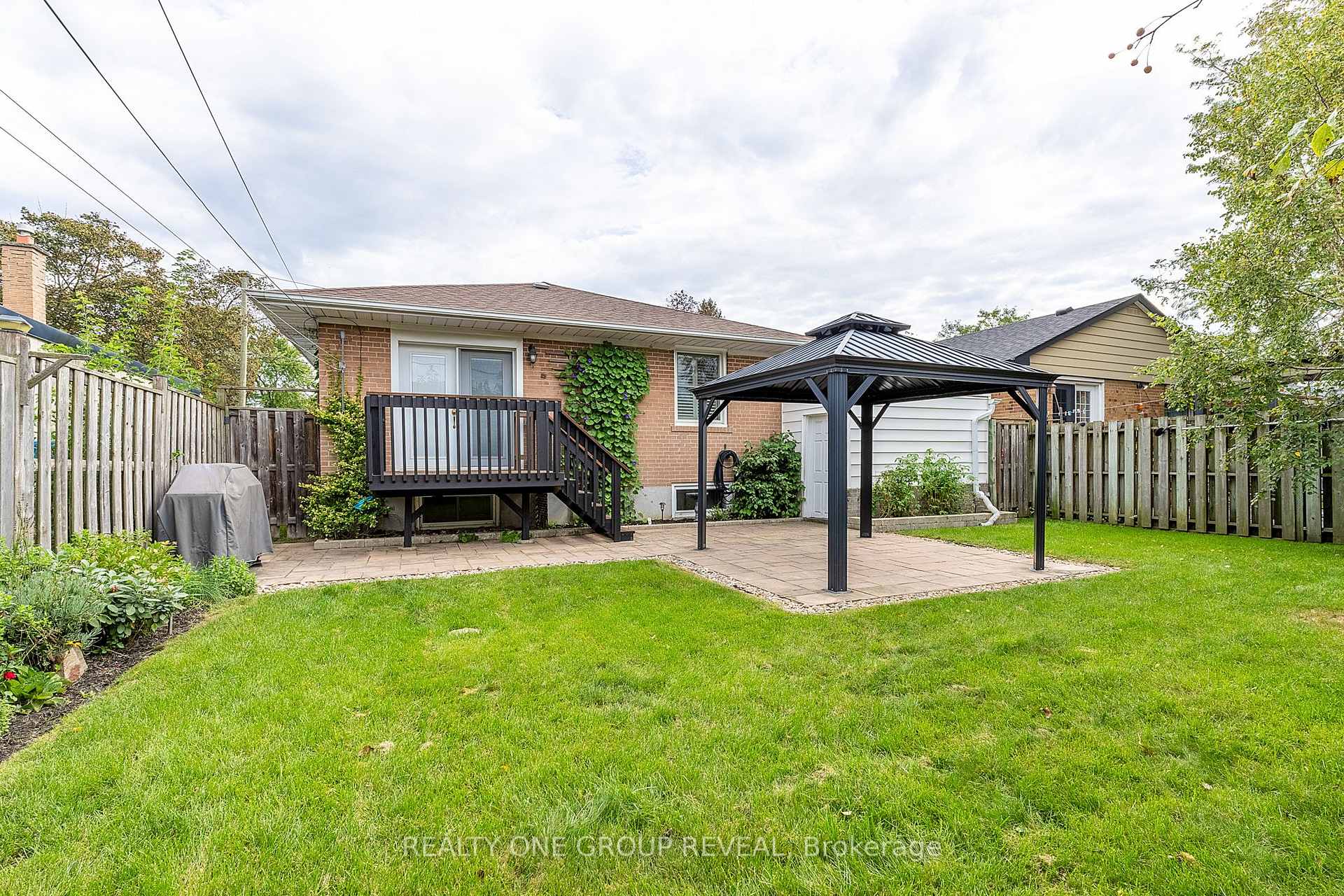 Photo 30 of 20 Basildon Crescent, Scarborough, Cliffcrest — HOMEH