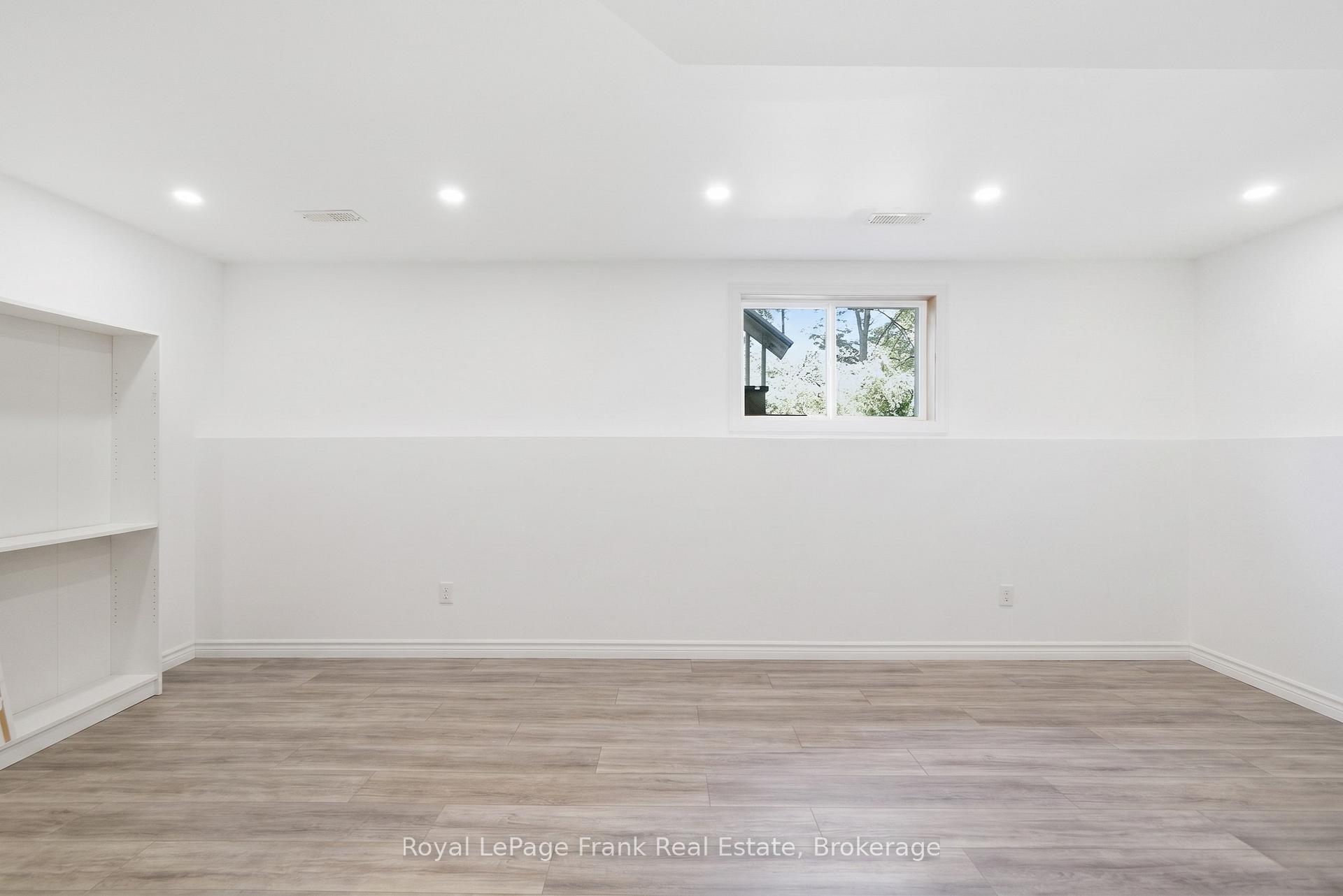 Photo 30 of 26 Fallingbrook Crescent, Kawartha Lakes, Lindsay — HOMEH