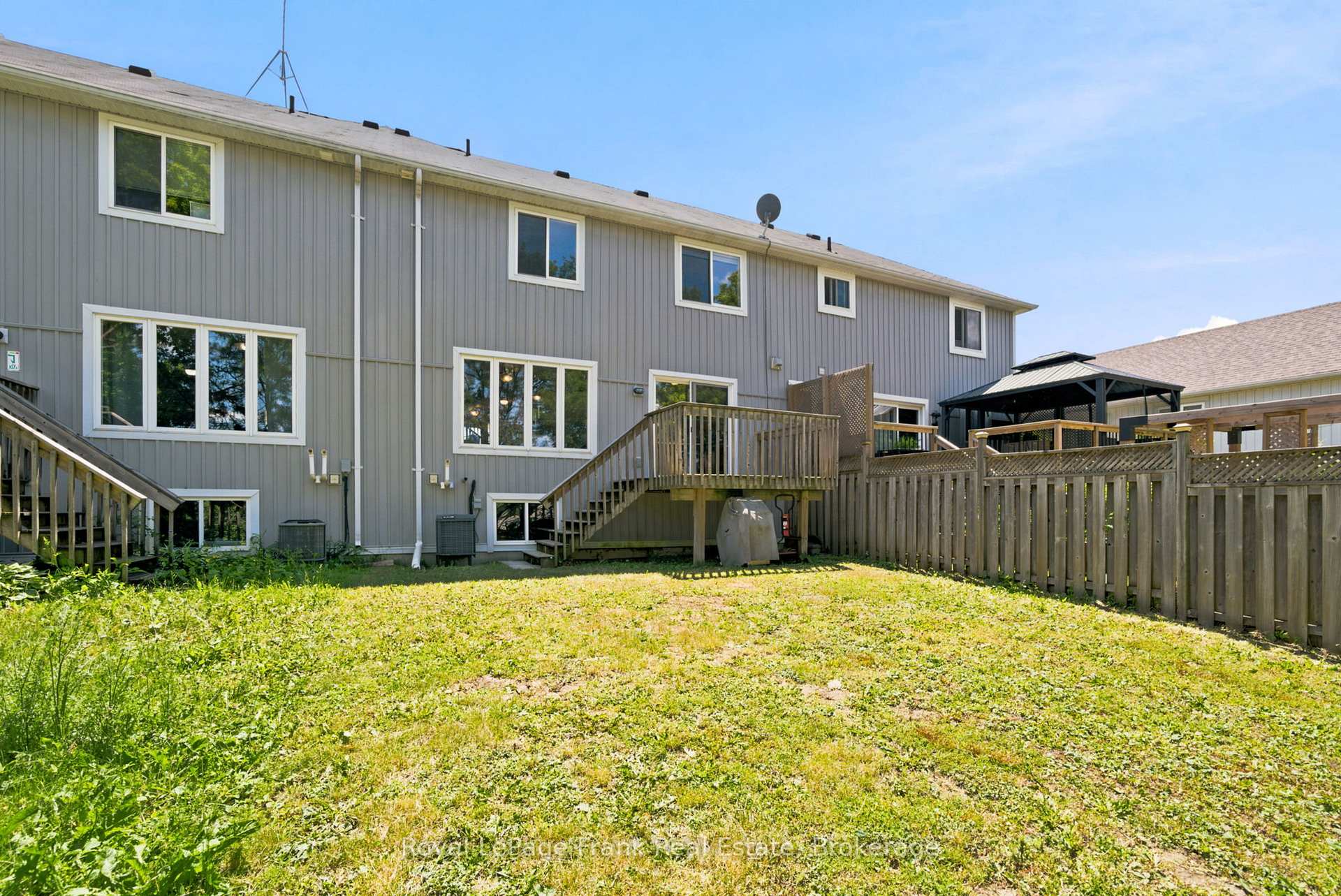 Photo 39 of 26 Fallingbrook Crescent, Kawartha Lakes, Lindsay — HOMEH