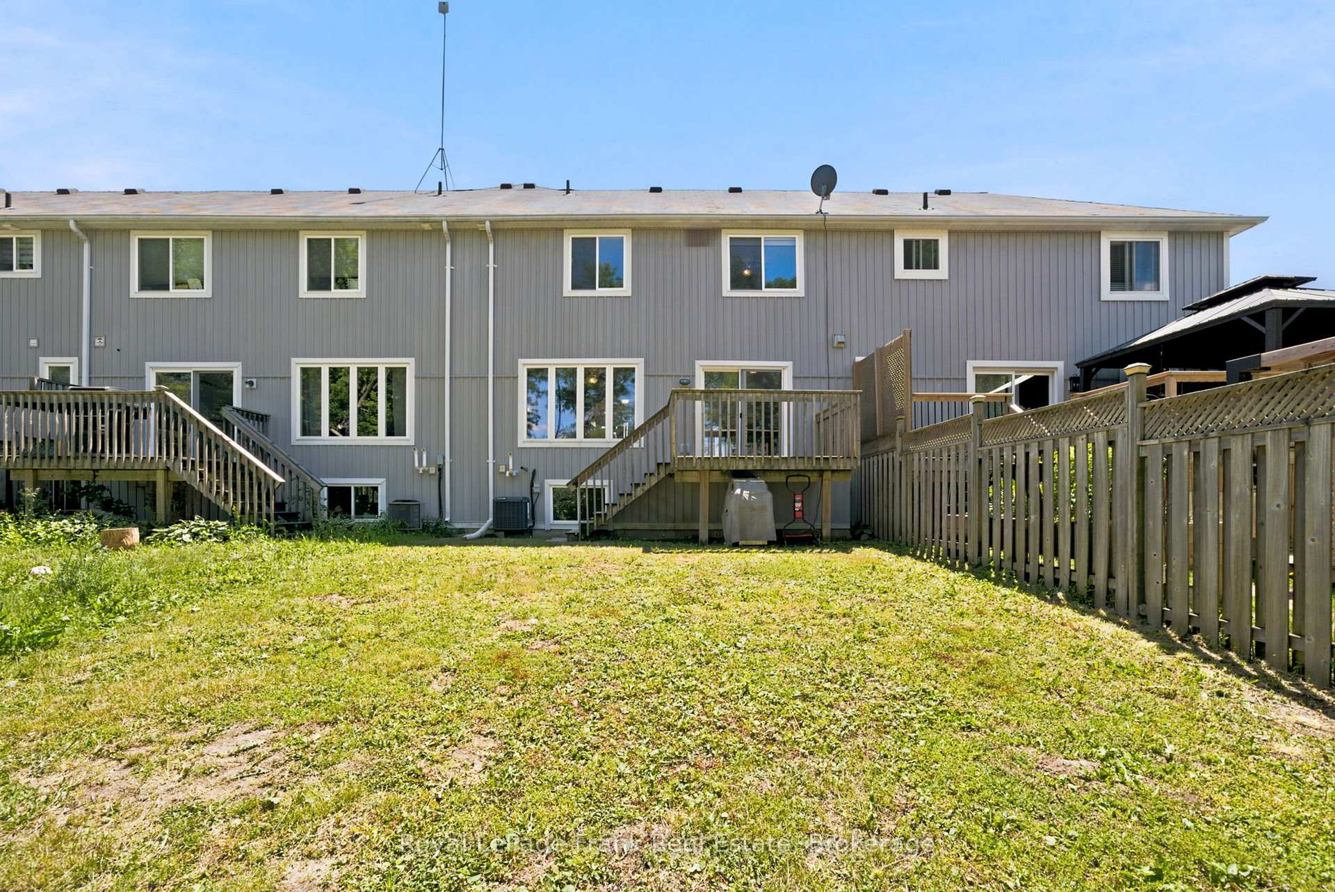 Photo 40 of 26 Fallingbrook Crescent, Kawartha Lakes, Lindsay — HOMEH