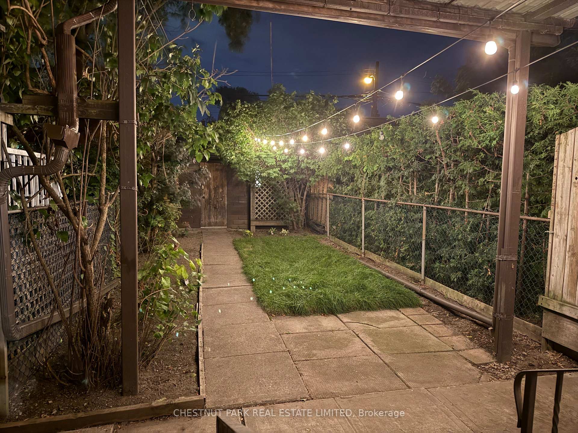 Photo 58 of 791 Manning Avenue, Toronto, The Annex — HOMEH