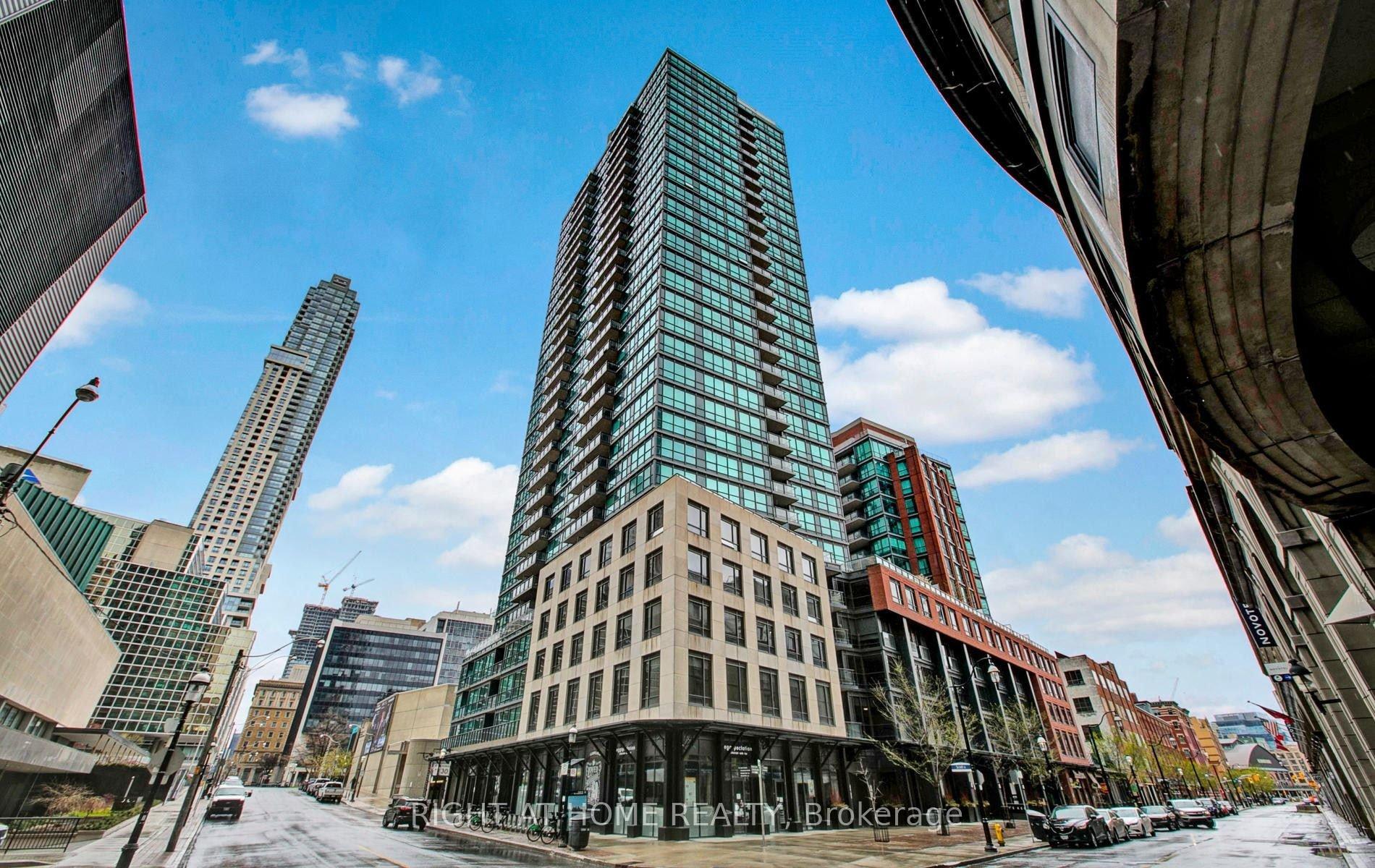 Photo of Unit 1409, 1 Scott Street