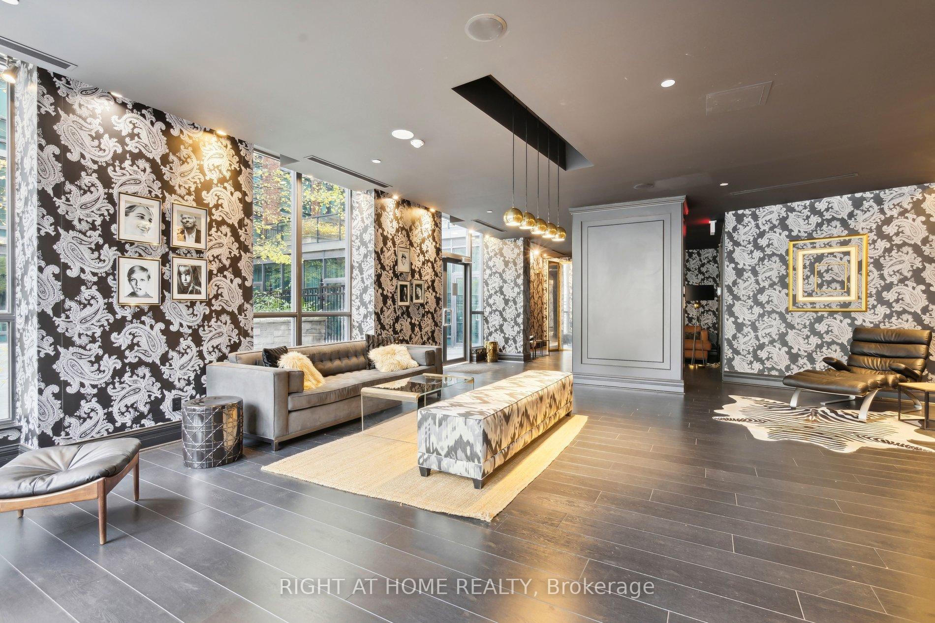 Photo 15 of Unit 1409, 1 Scott Street, Toronto, Waterfront Communities — HOMEH