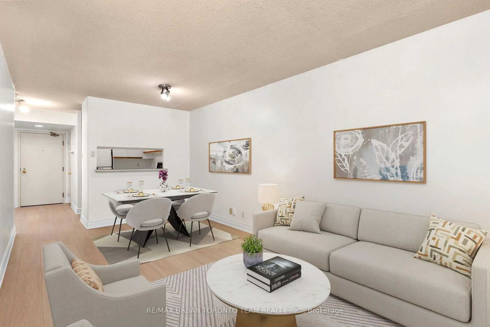 Photo of Unit 418, 92 King Street E