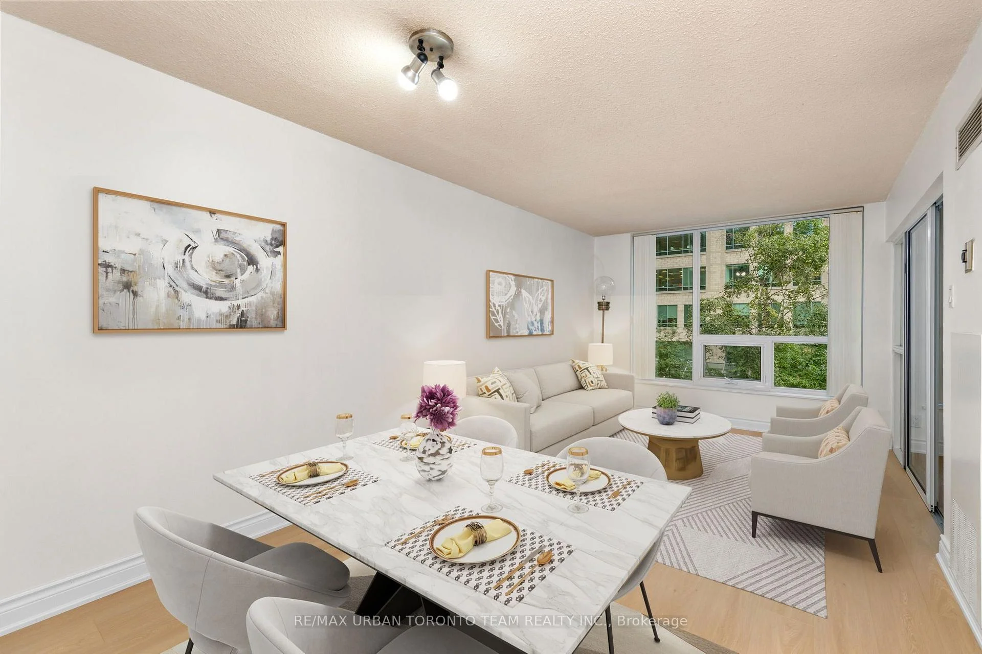 Photo 2 of Unit 418, 92 King Street E, Toronto, Church-Yonge Corridor — HOMEH