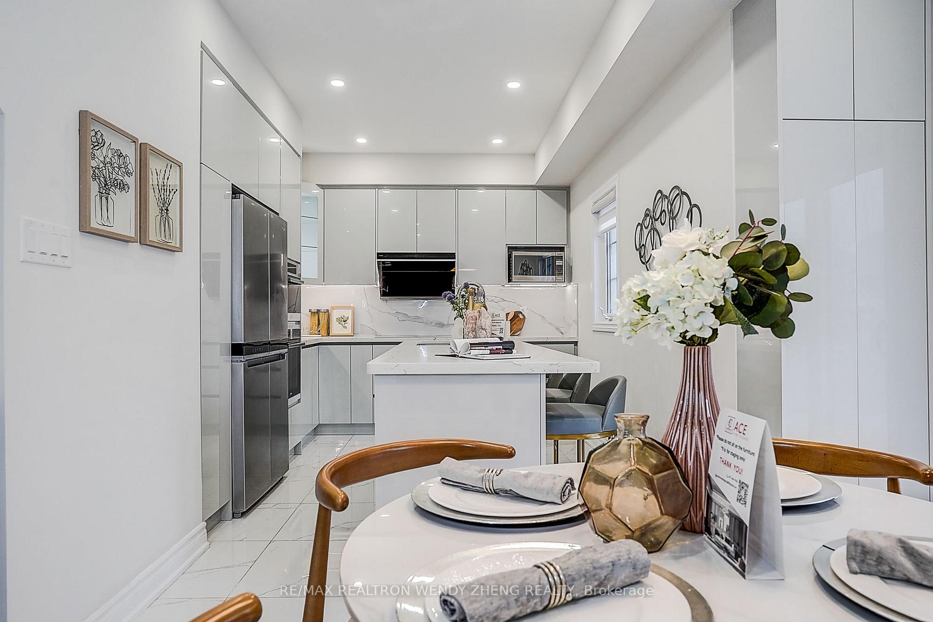 Photo 19 of 20 Havenwood Trail, Georgina, Keswick South — HOMEH