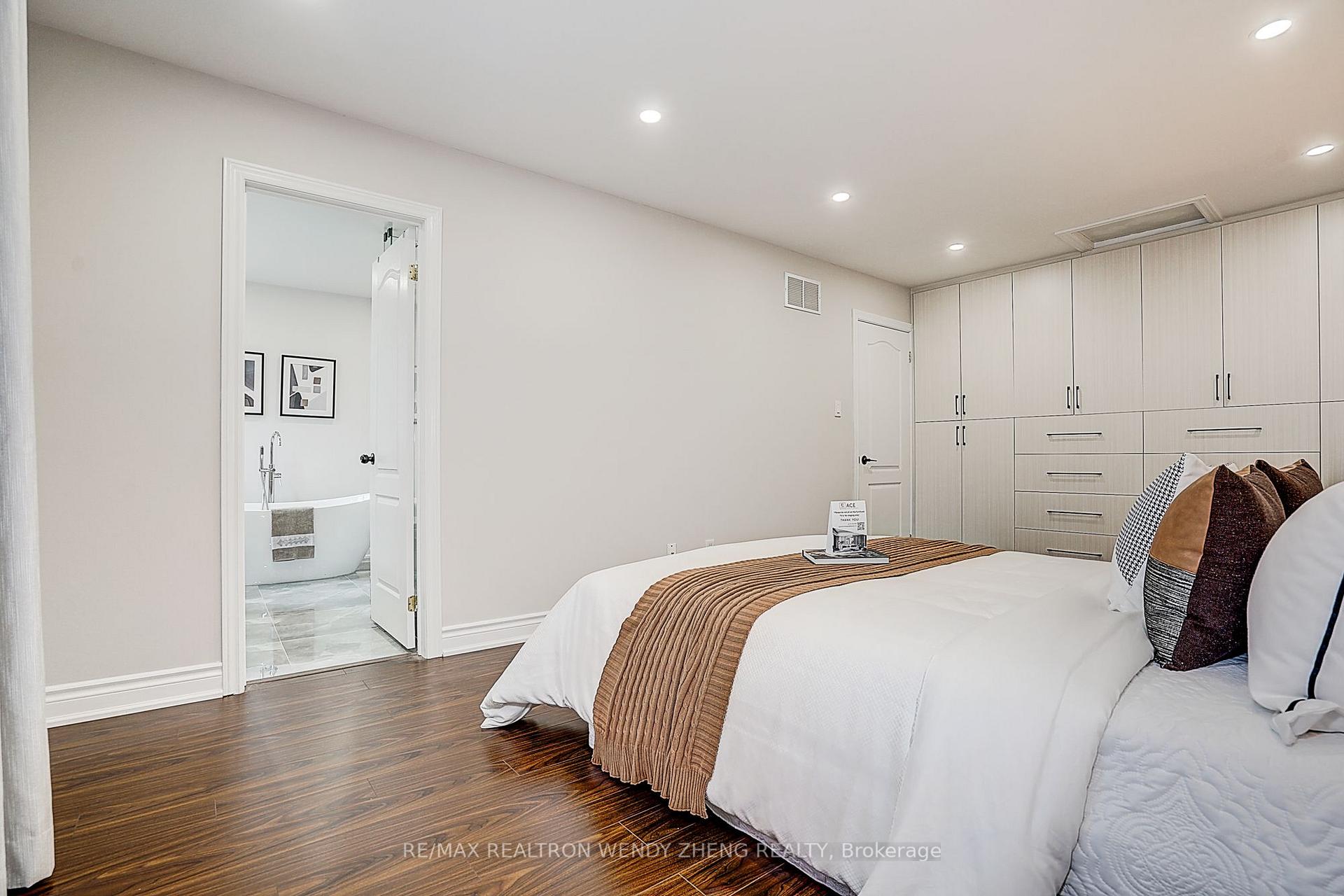Photo 31 of 20 Havenwood Trail, Georgina, Keswick South — HOMEH