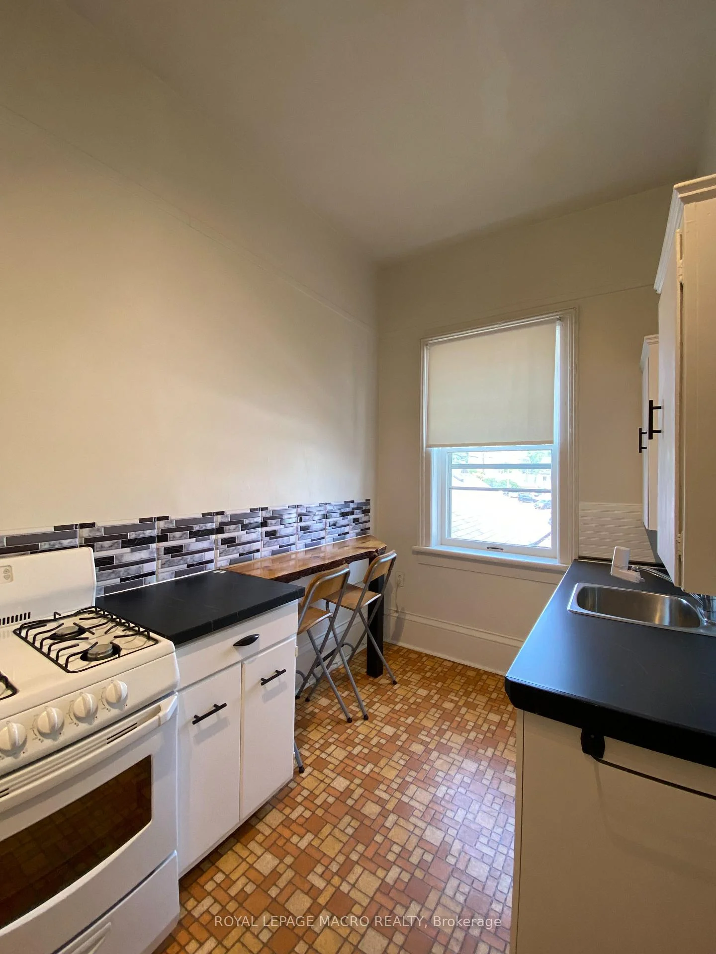 Photo 14 of Unit 1, 10 Mechanic Street, Brant, Paris — HOMEH