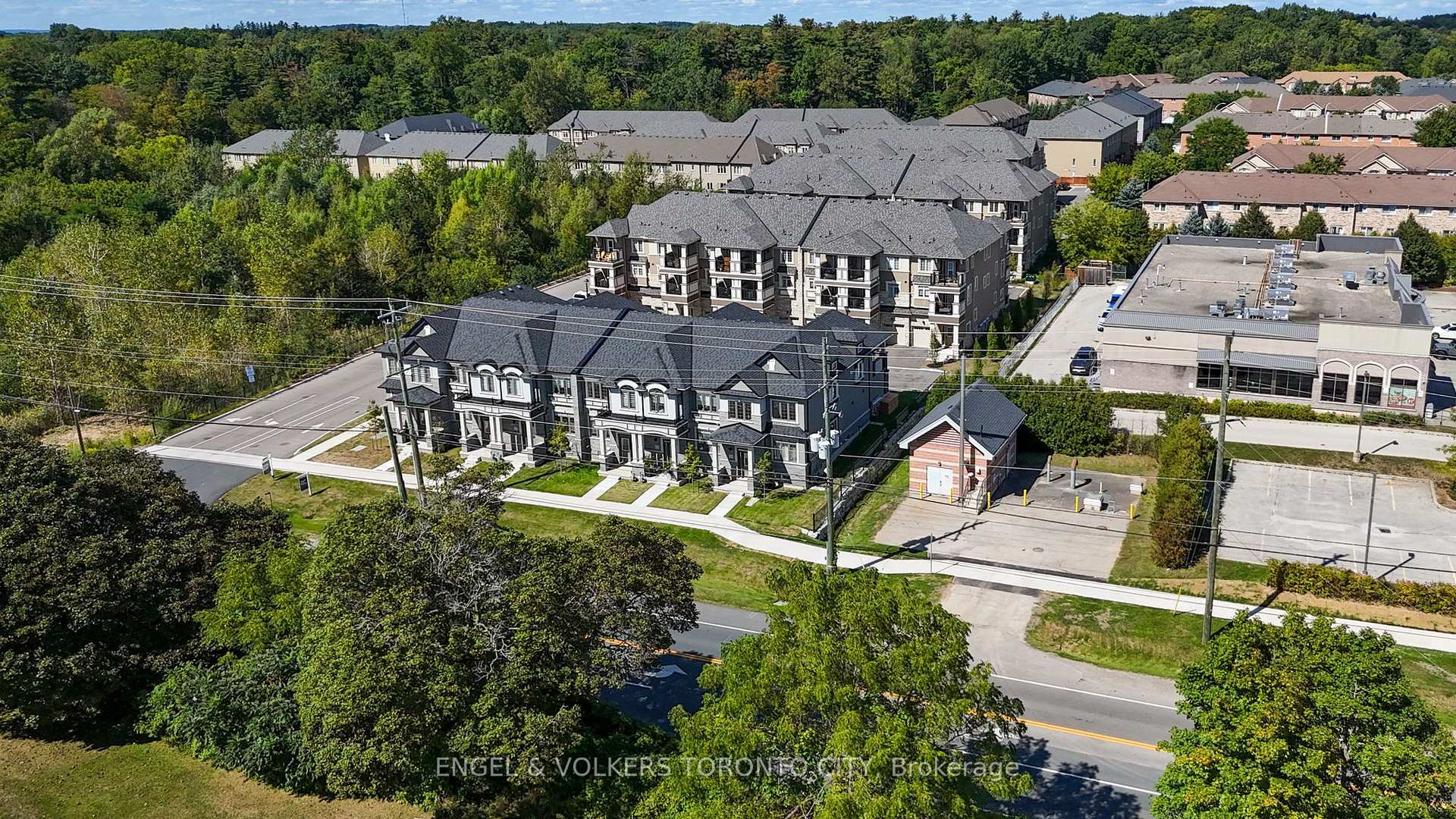 Photo 7 of Unit 6, 305 Garner Road W, Hamilton, Ancaster — HOMEH