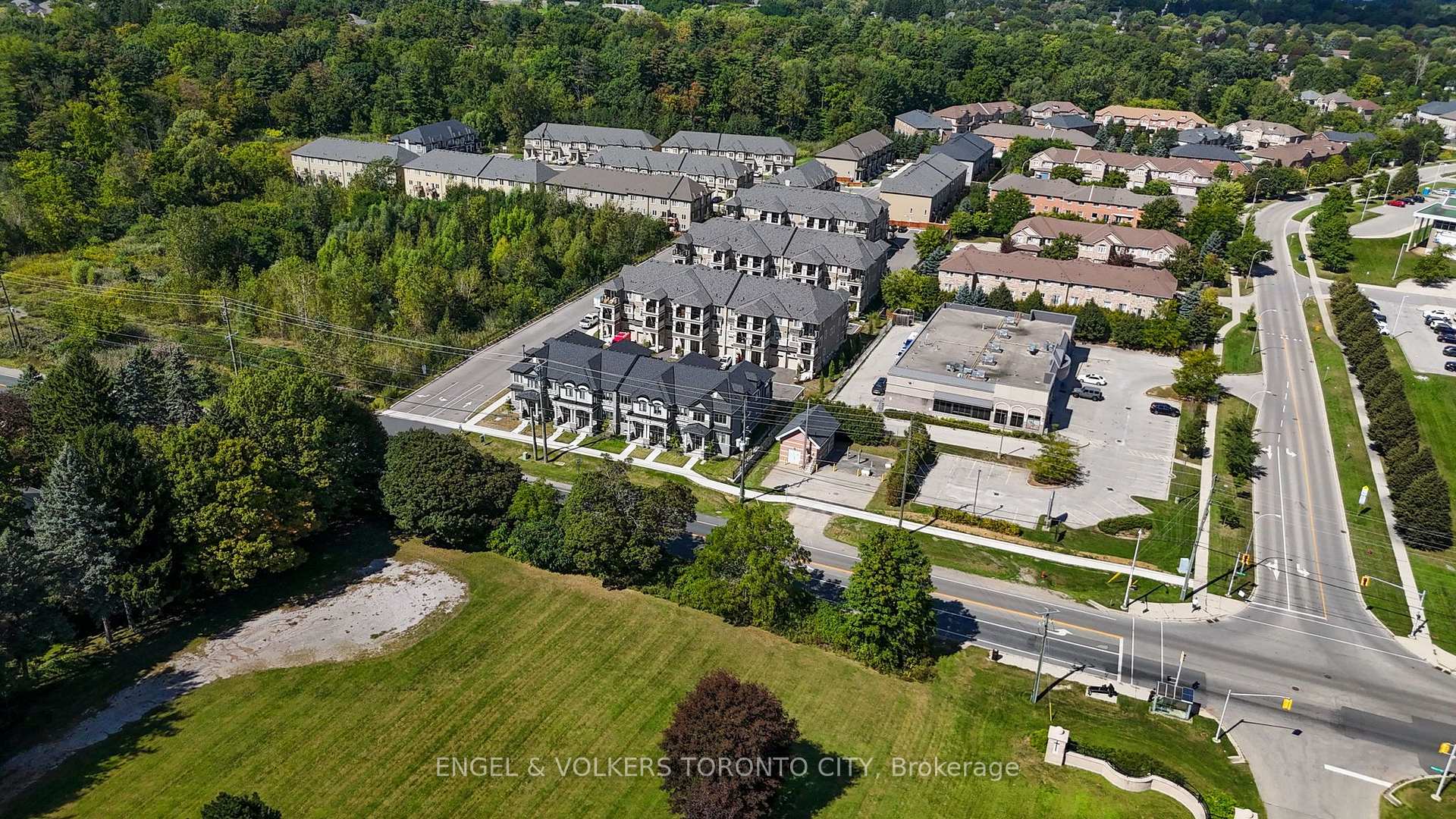 Photo 9 of Unit 6, 305 Garner Road W, Hamilton, Ancaster — HOMEH