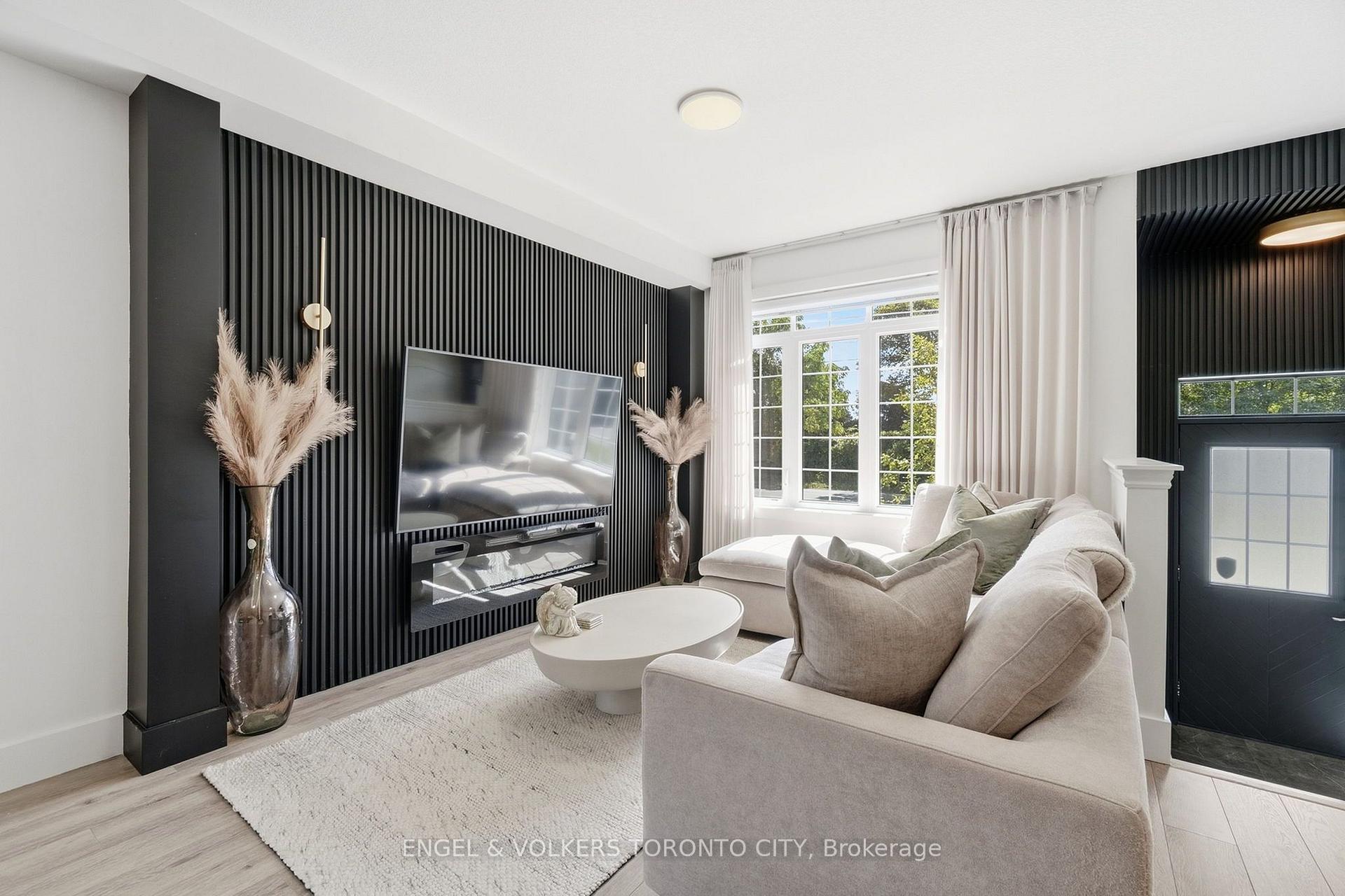 Photo 12 of Unit 6, 305 Garner Road W, Hamilton, Ancaster — HOMEH