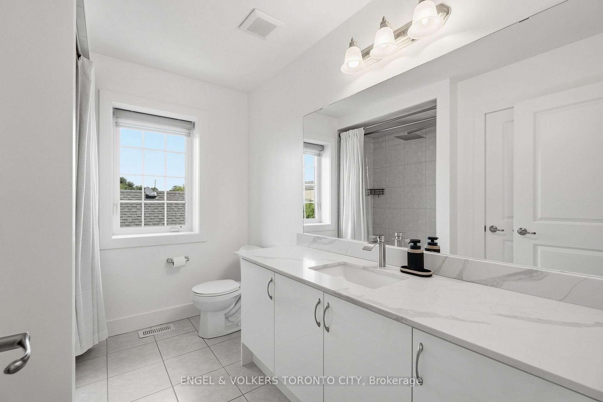 Photo 30 of Unit 6, 305 Garner Road W, Hamilton, Ancaster — HOMEH