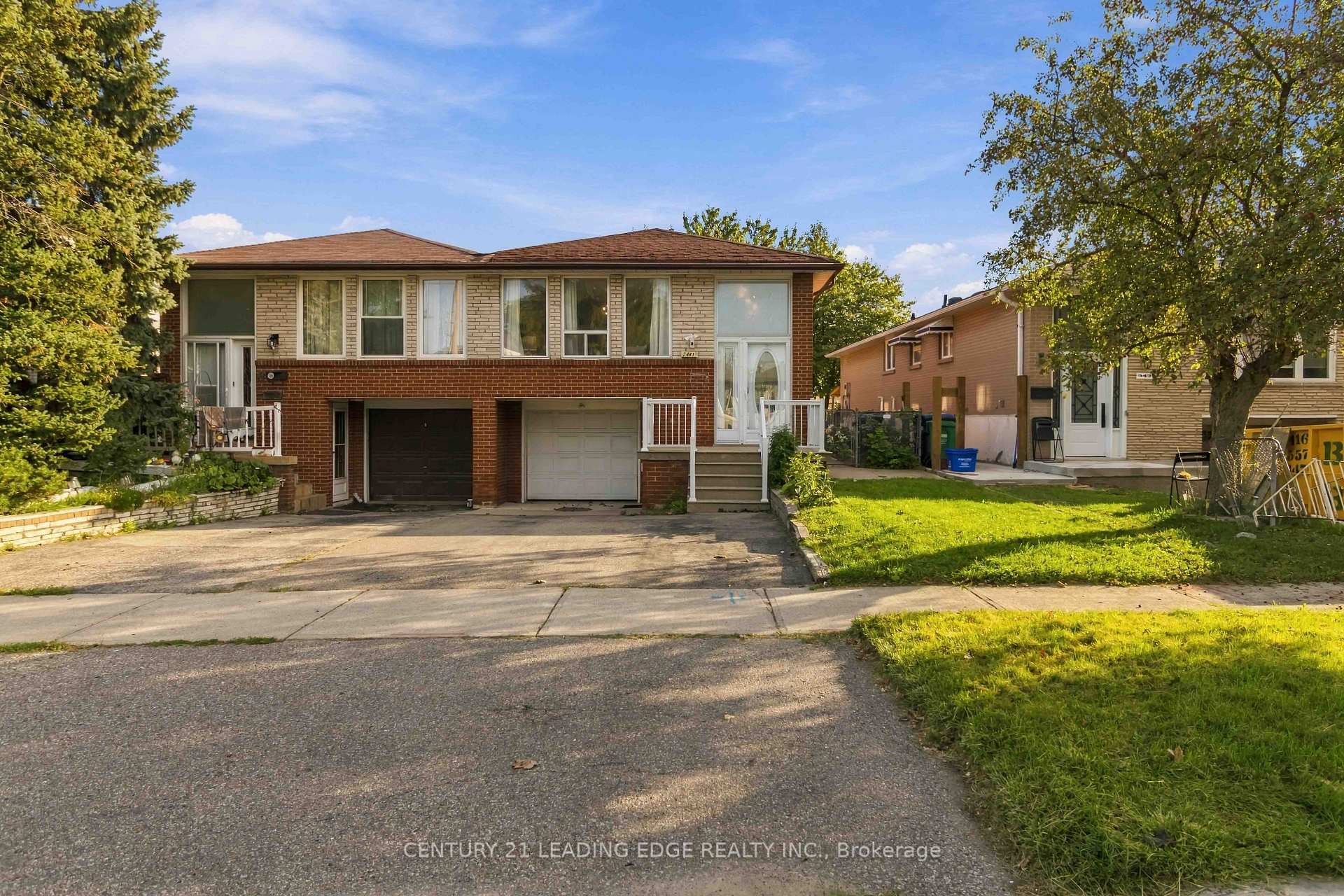 Front of 3441 Anneliese Avenue
