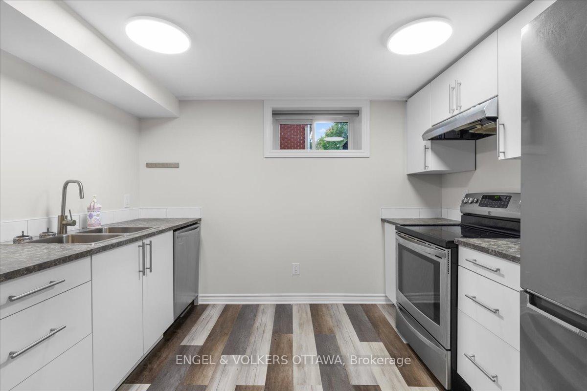 Photo 10 of Unit B, 616 Browning Avenue, Ottawa, Riverview Park — HOMEH