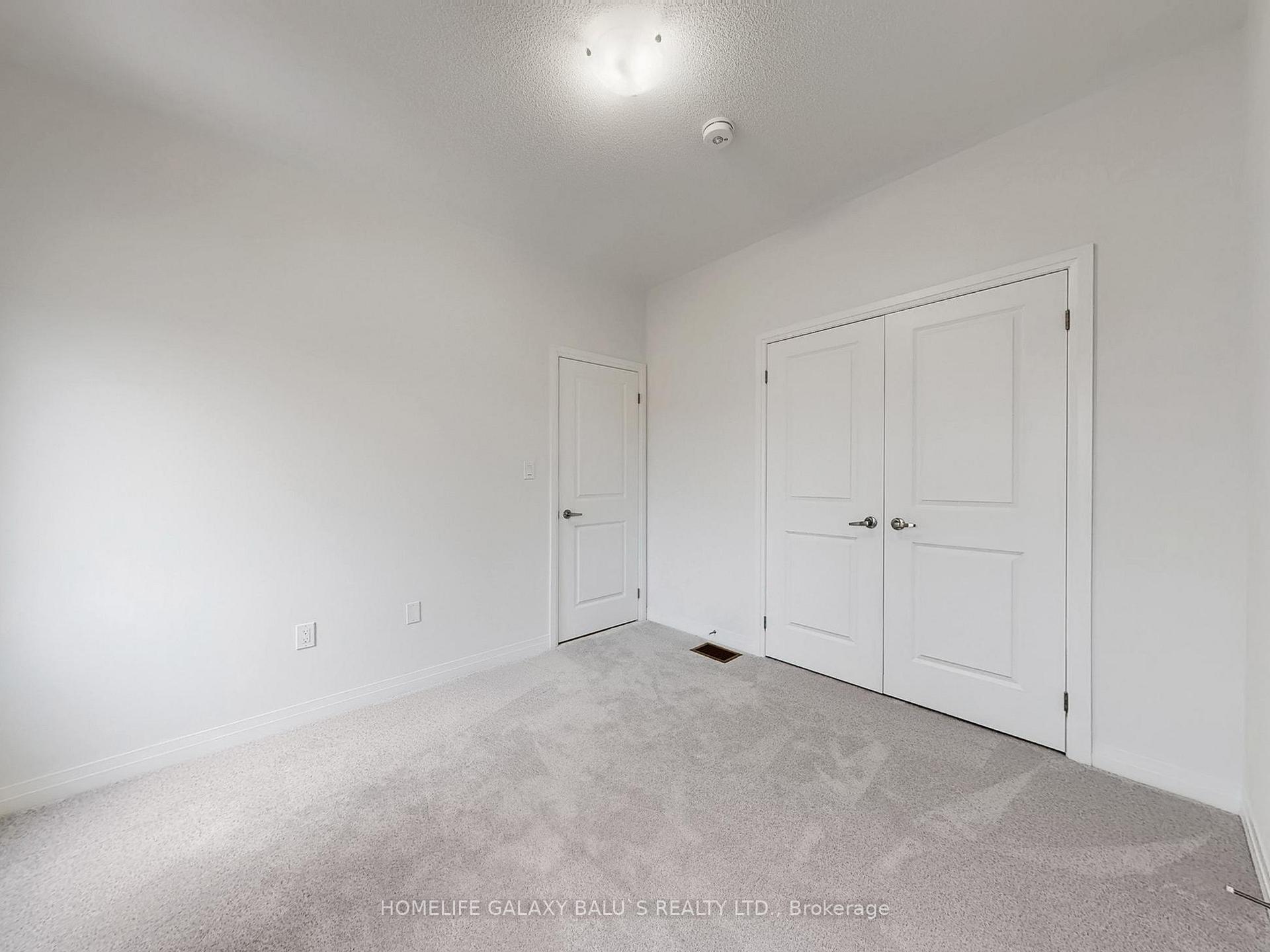 Photo 31 of 1127 Zircon Manor, Pickering, Rural Pickering — HOMEH