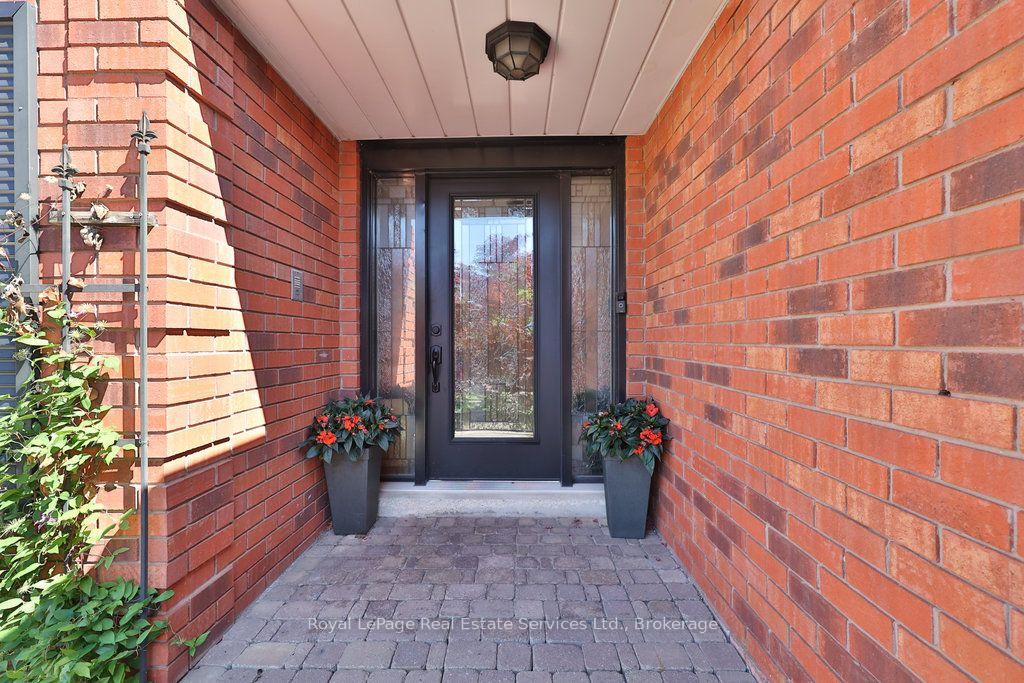 Photo 5 of 1217 Rosethorne Road, Oakville, Glen Abbey — HOMEH