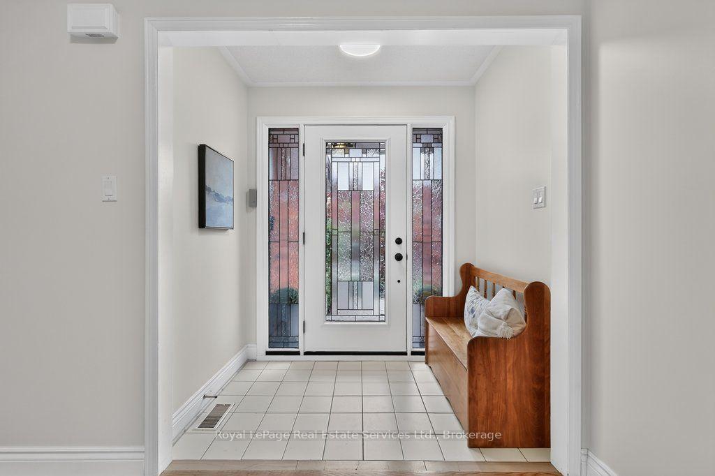 Photo 6 of 1217 Rosethorne Road, Oakville, Glen Abbey — HOMEH
