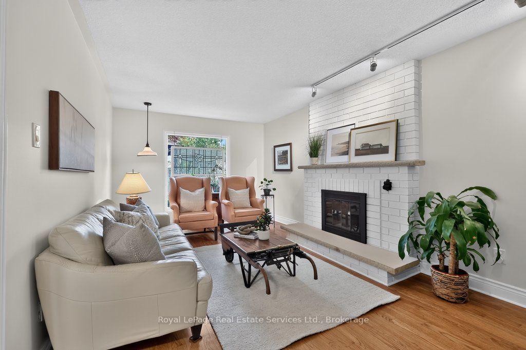 Photo 18 of 1217 Rosethorne Road, Oakville, Glen Abbey — HOMEH