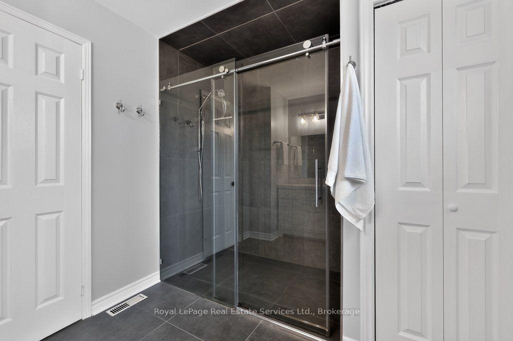 Photo 29 of 1217 Rosethorne Road, Oakville, Glen Abbey — HOMEH