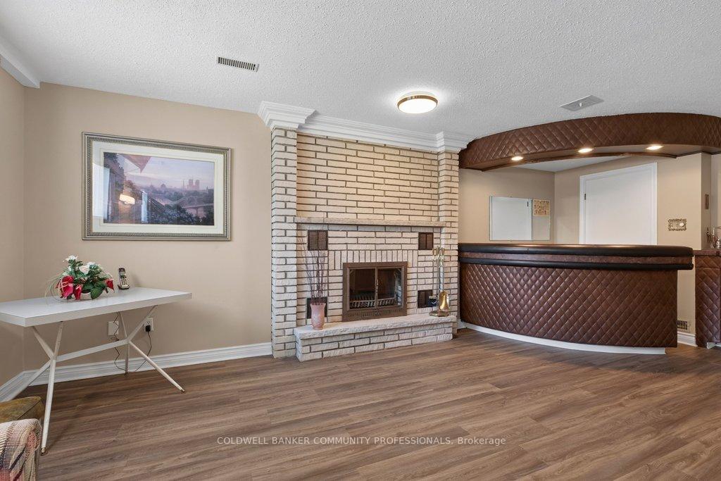 Photo 22 of 409 Mohawk Road W, Hamilton, Rolston — HOMEH