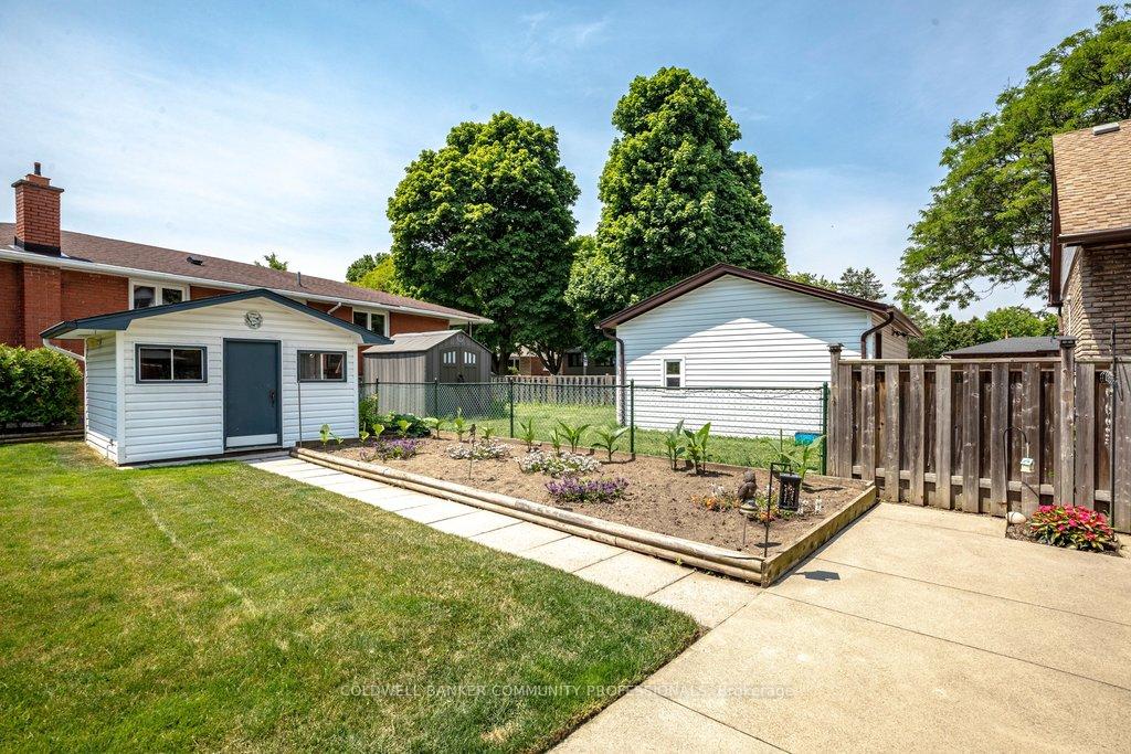 Photo 31 of 409 Mohawk Road W, Hamilton, Rolston — HOMEH