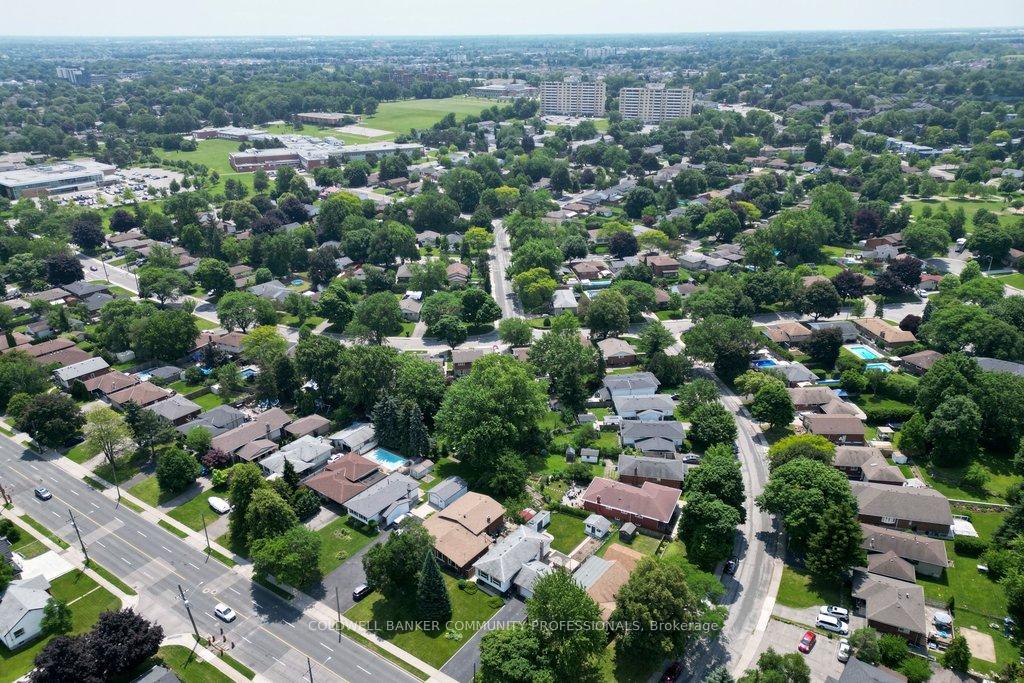 Photo 38 of 409 Mohawk Road W, Hamilton, Rolston — HOMEH