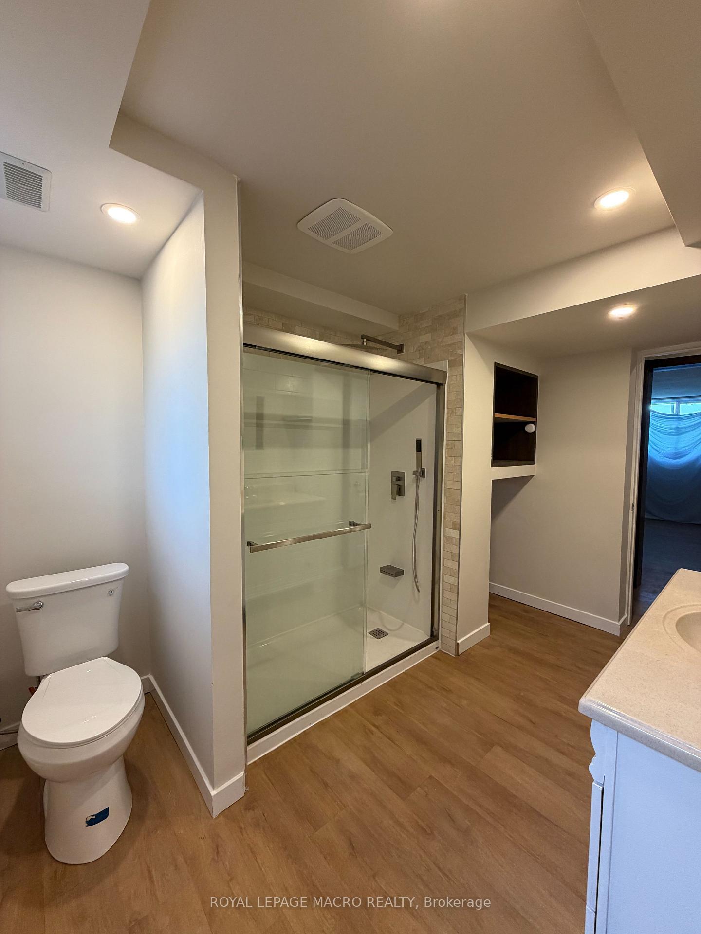Photo 20 of 1202 Barton Street, Hamilton, Fruitland — HOMEH
