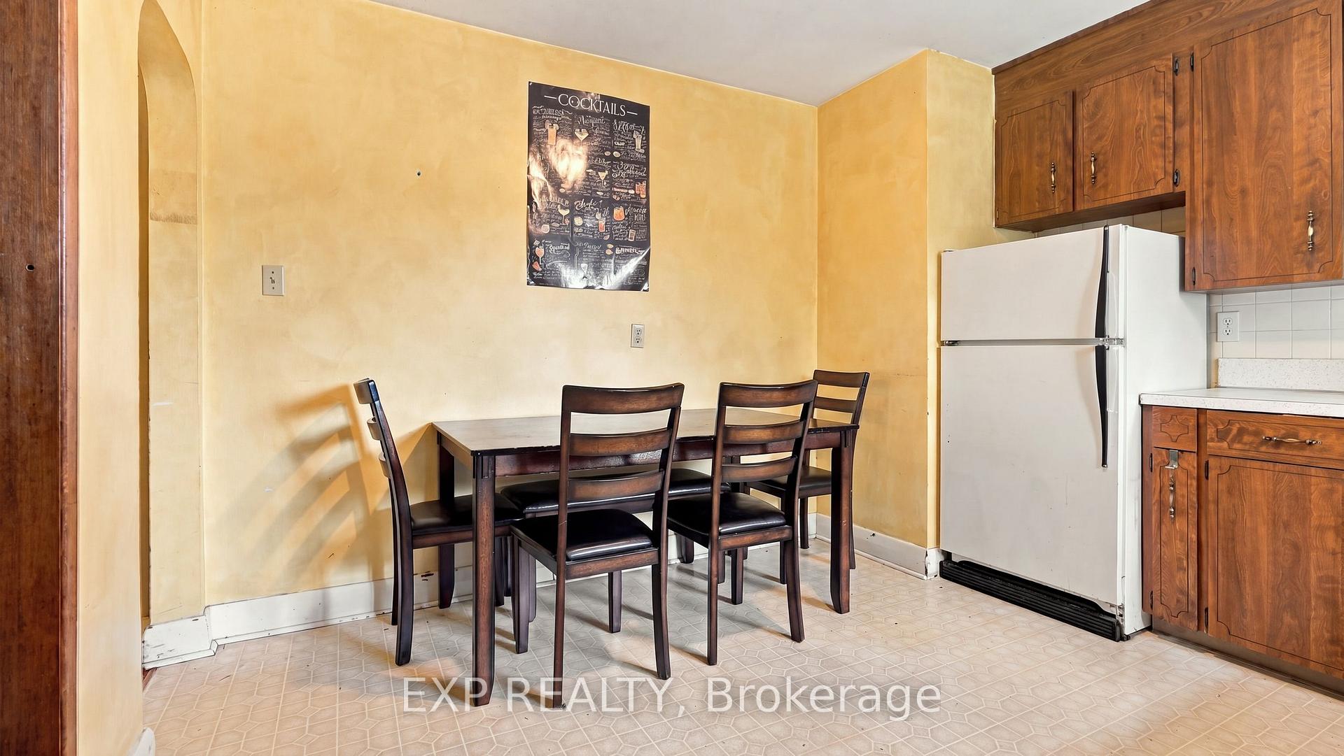 Photo 18 of 123 Jacobson Avenue, St. Catharines, Glendale/Glenridge — HOMEH