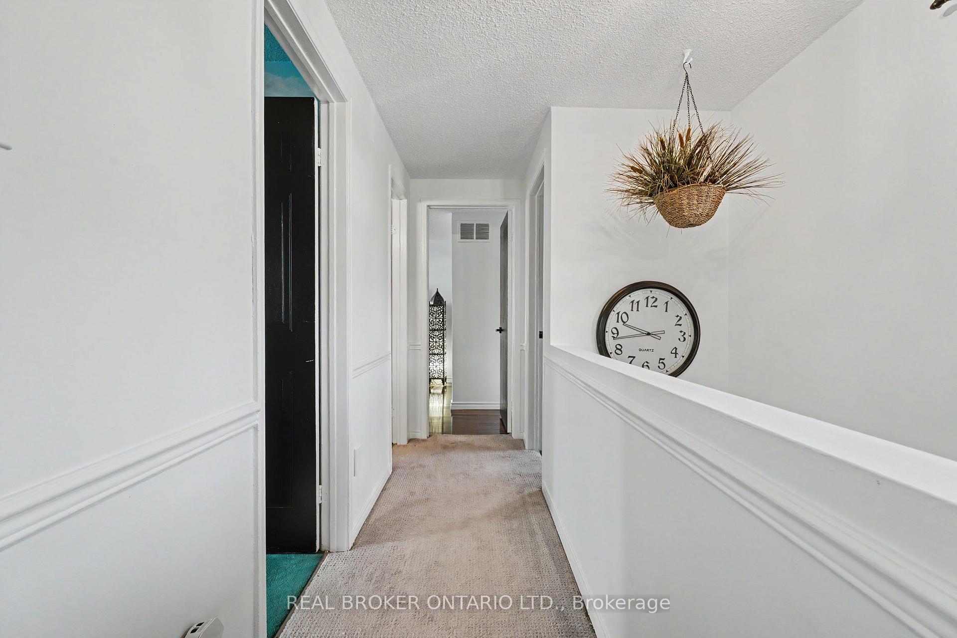 Photo 15 of 3260 Woodcroft Crescent, Burlington, Headon — HOMEH