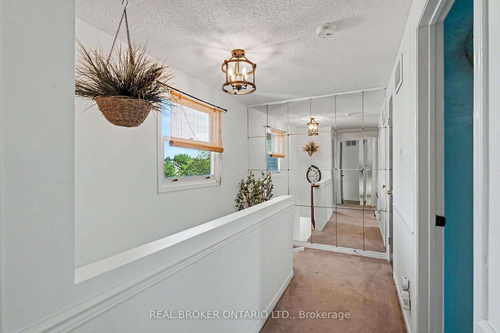 Photo 22 of 3260 Woodcroft Crescent, Burlington, Headon — HOMEH